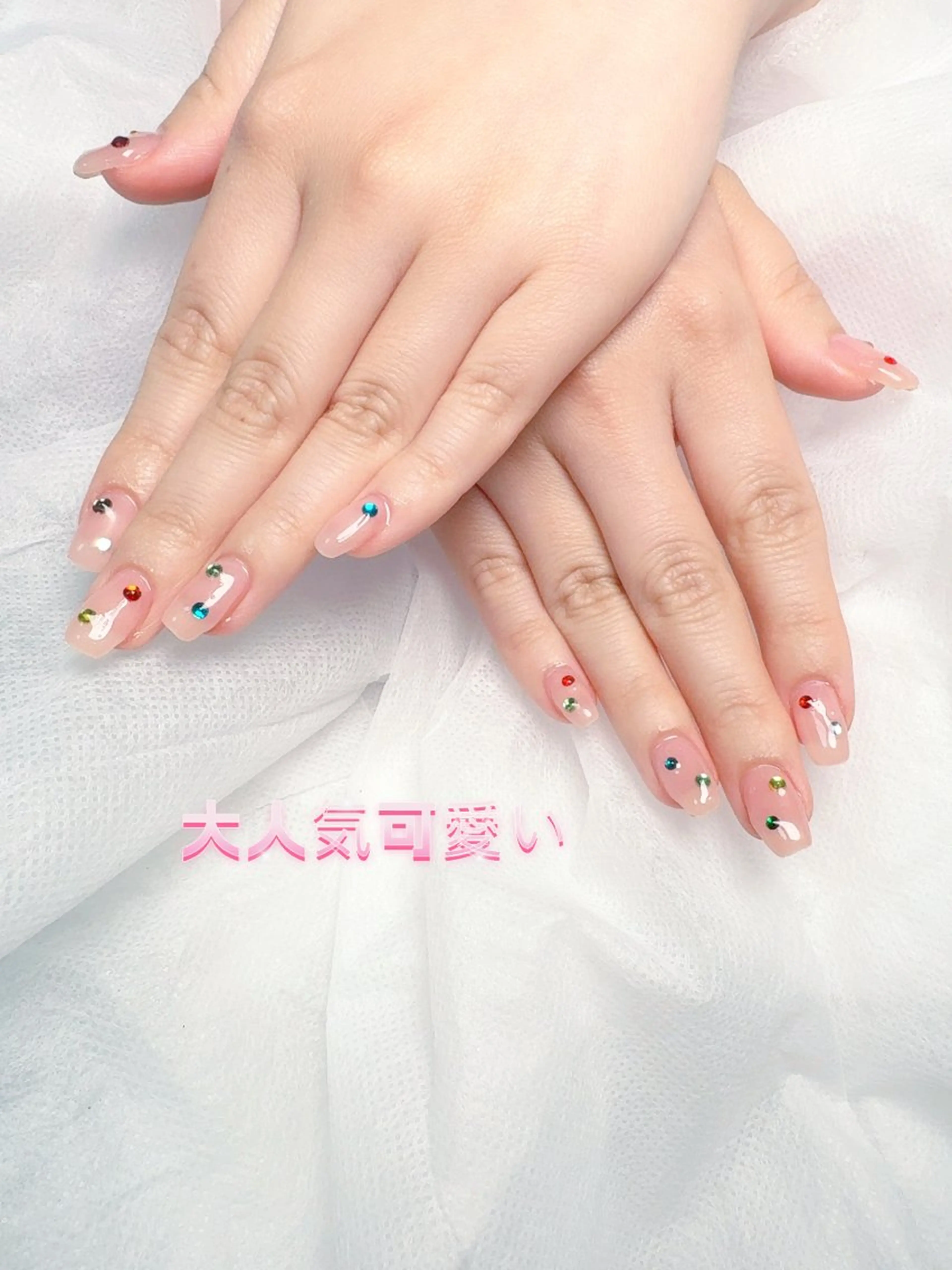 ネイル pink ladyサロン所属・べ にのネイルデザイン