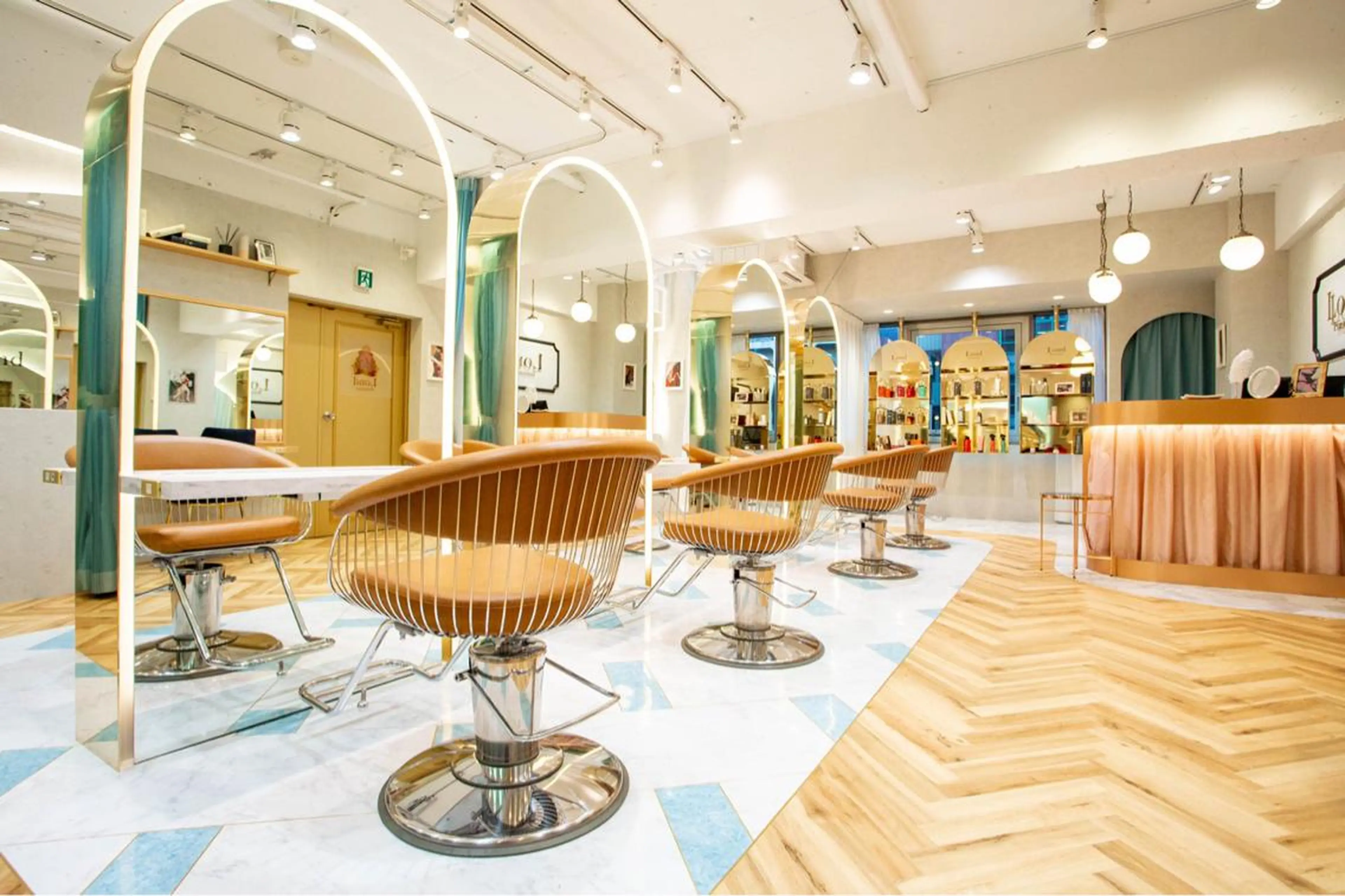 ショート 育休中4/30- 予約受付/野崎かよのヘアスタイル