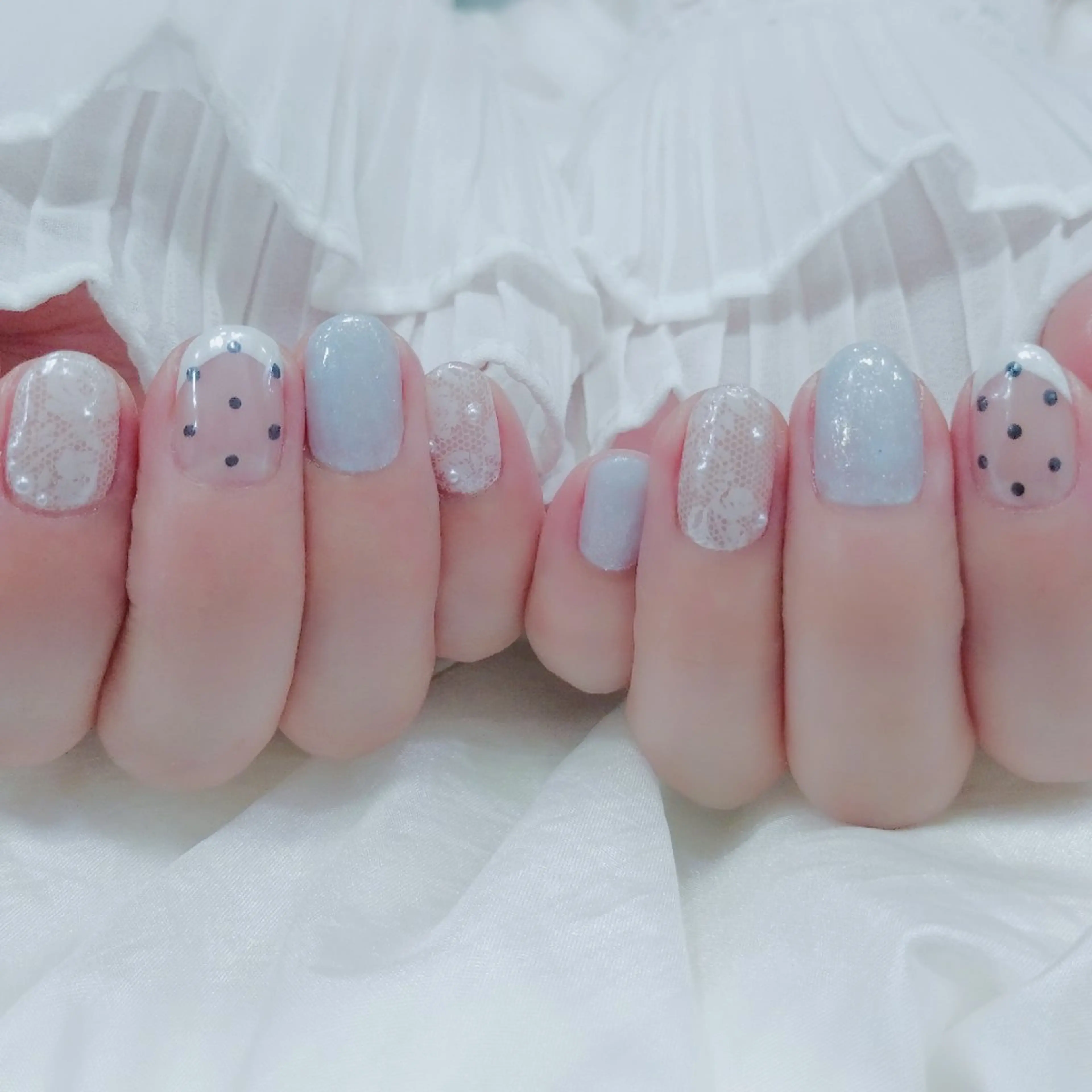 ネイル 西村 綾子のネイルデザイン