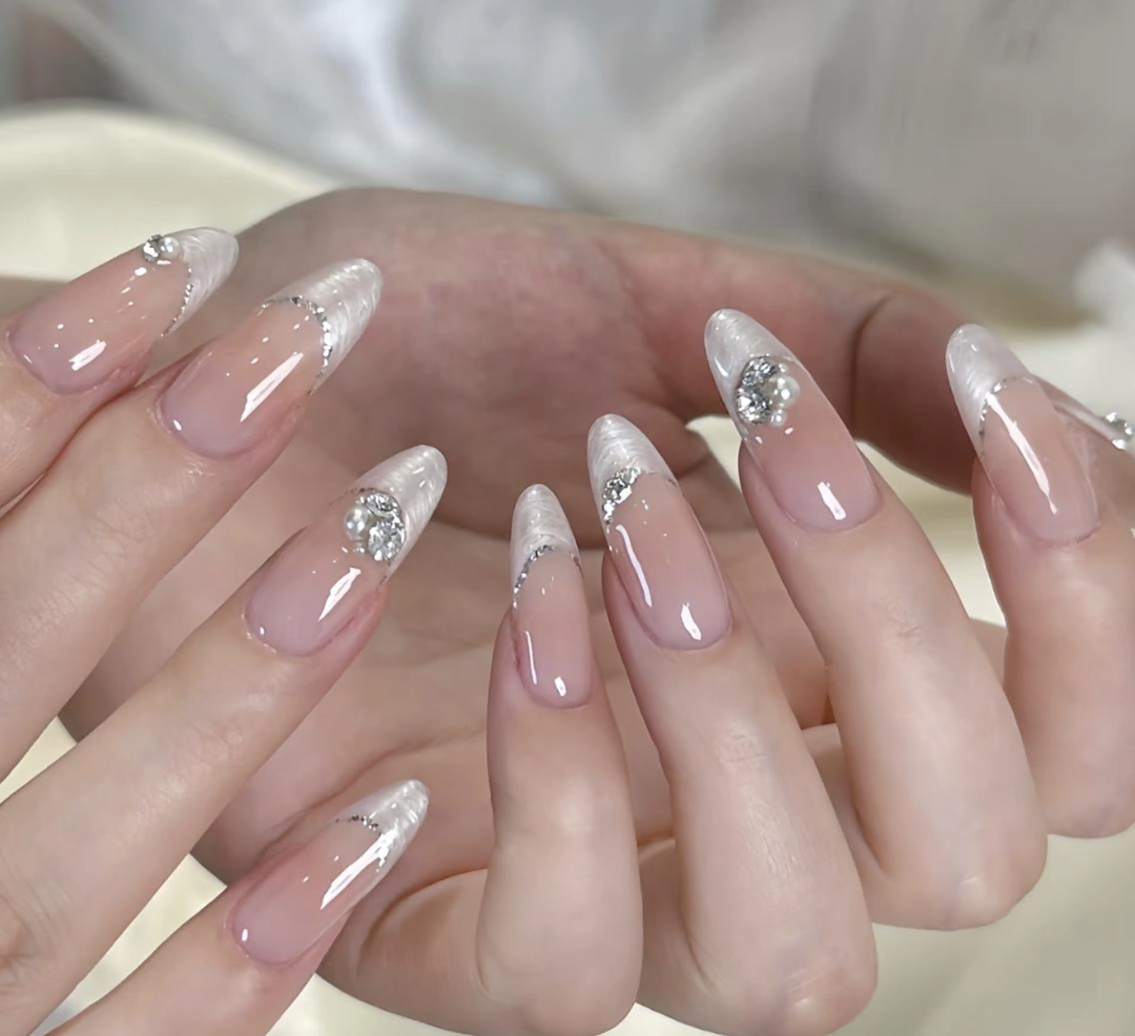 ネイル ハンドネイル 🎀 Ayaka_nailのネイルデザイン