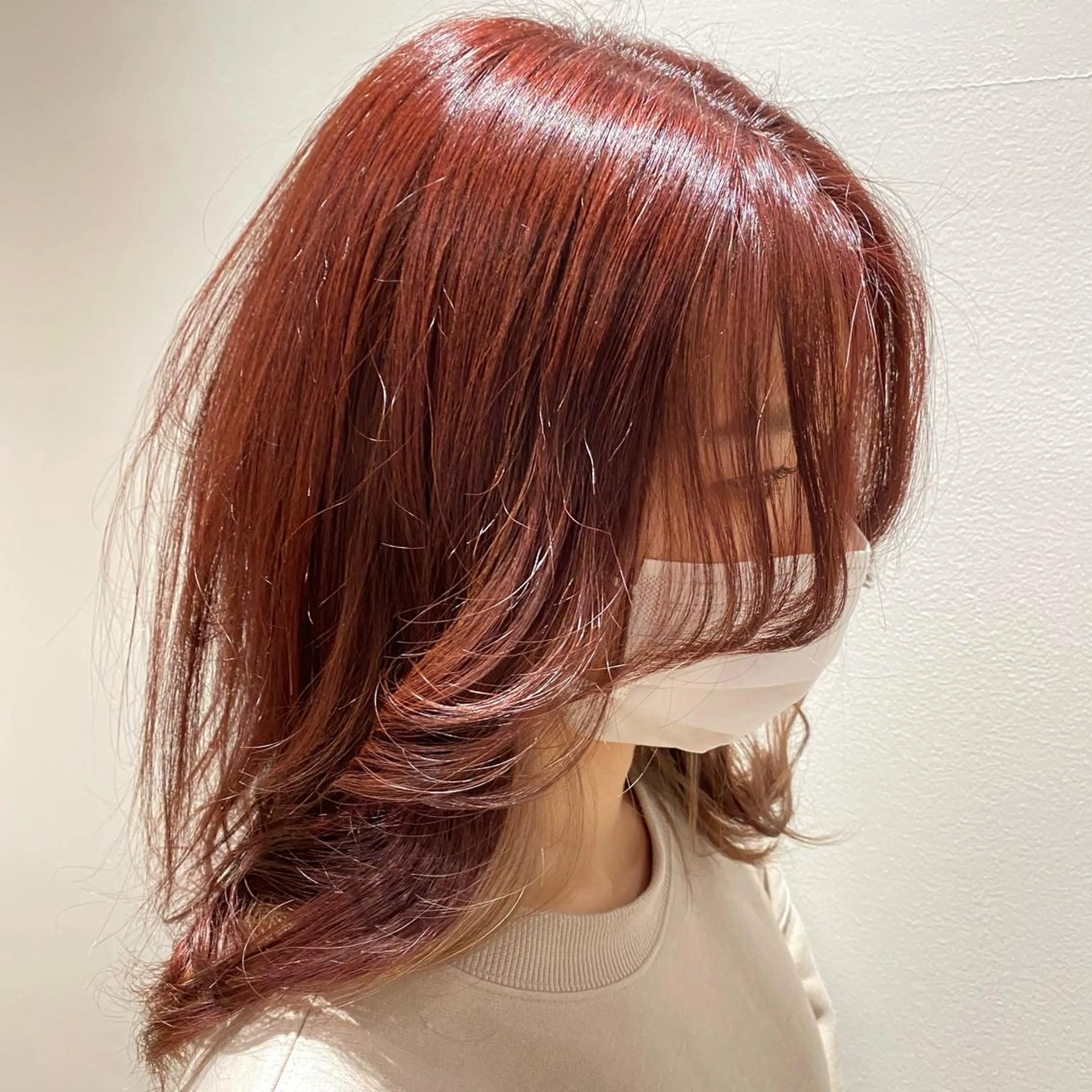 セミロング カラー ピンクカラー 丸田 幹太のヘアスタイル