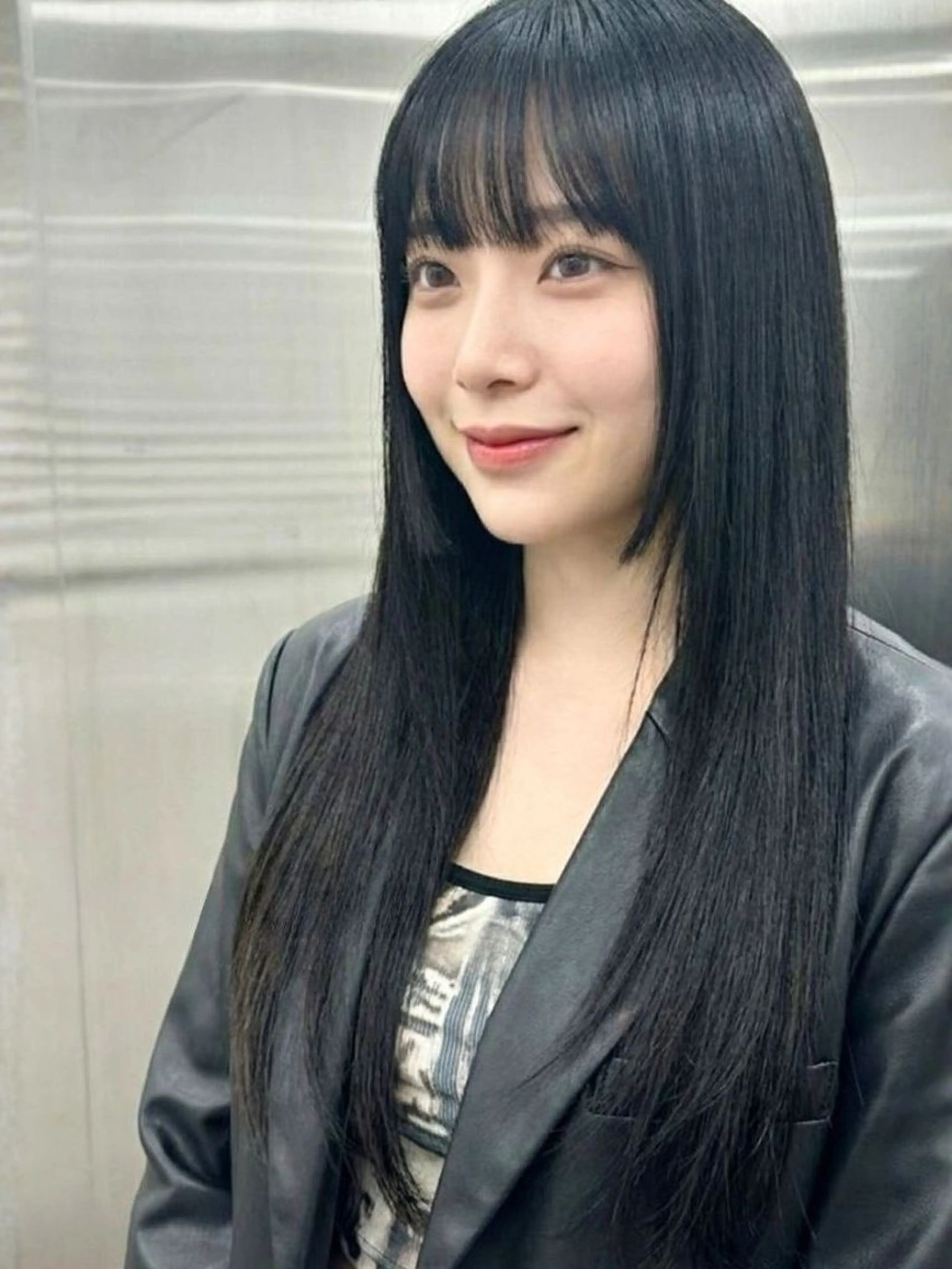 ロング ☁️透明感カラー× レイヤー ☁️ノアのヘアスタイル