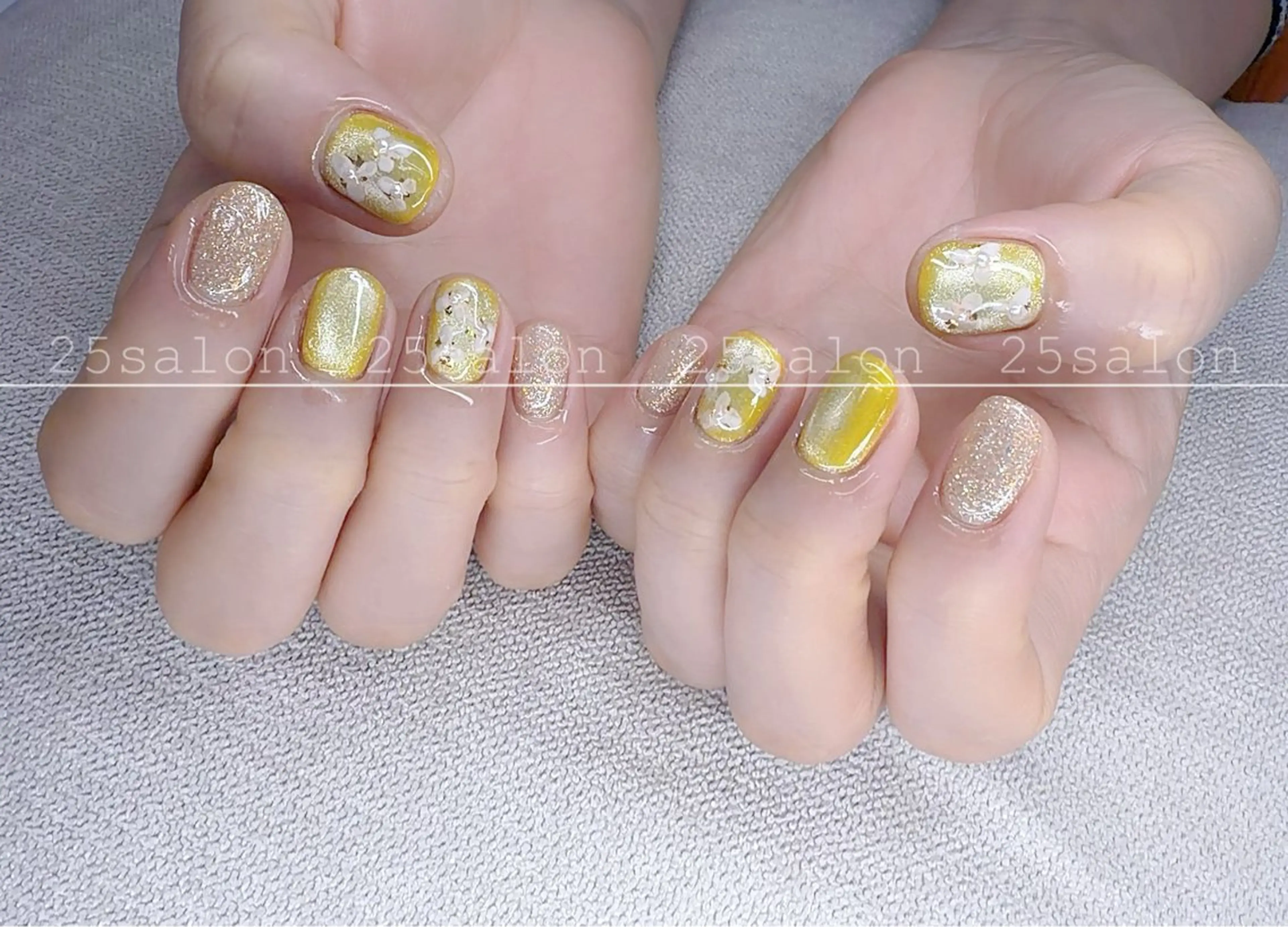 ネイル ジェルネイル 韓国ネイル ニュアンスネイル パラジェル ワンホンネイル 2 5のマツエク・マツパデザイン