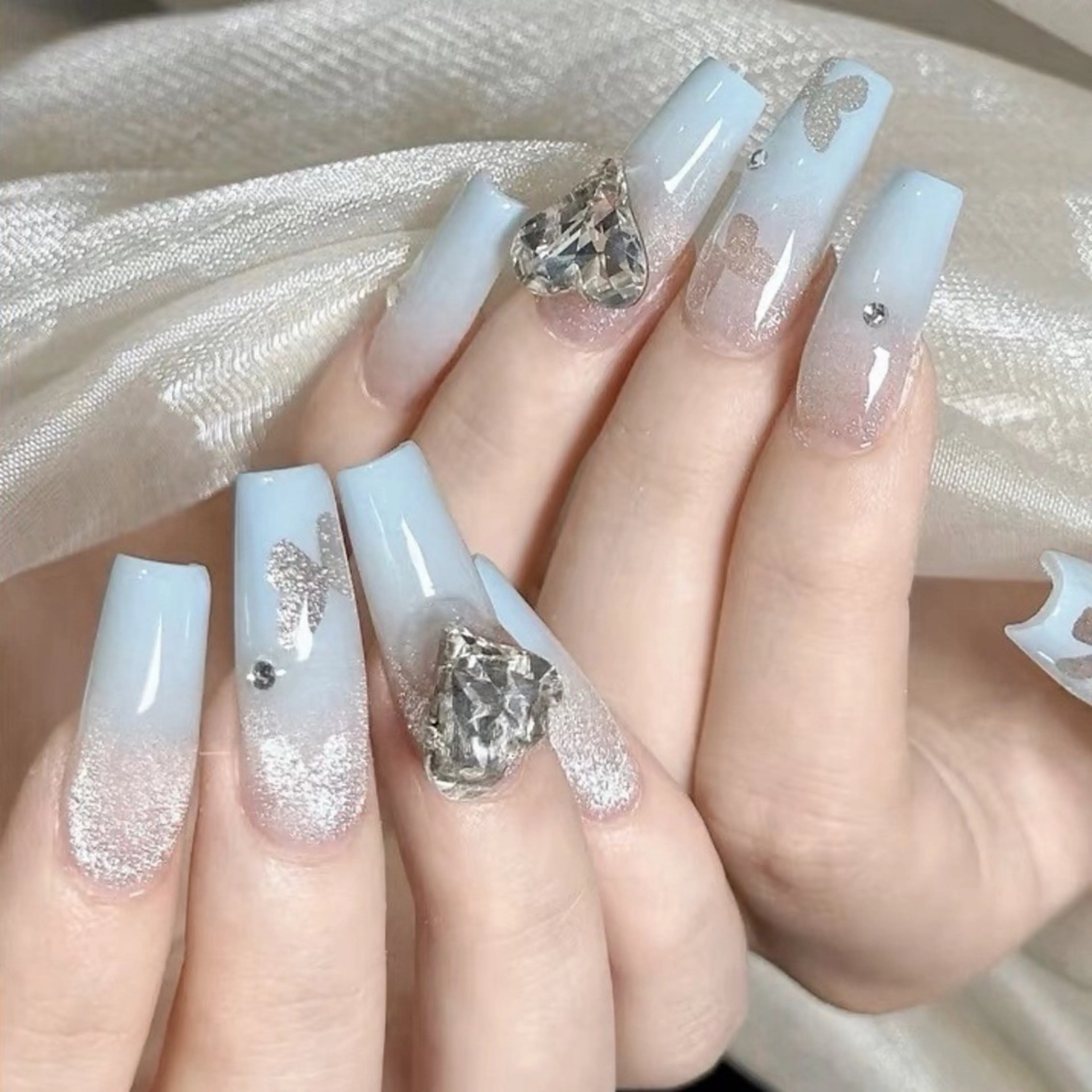 ネイル Mika Nails 心斎橋のネイルデザイン