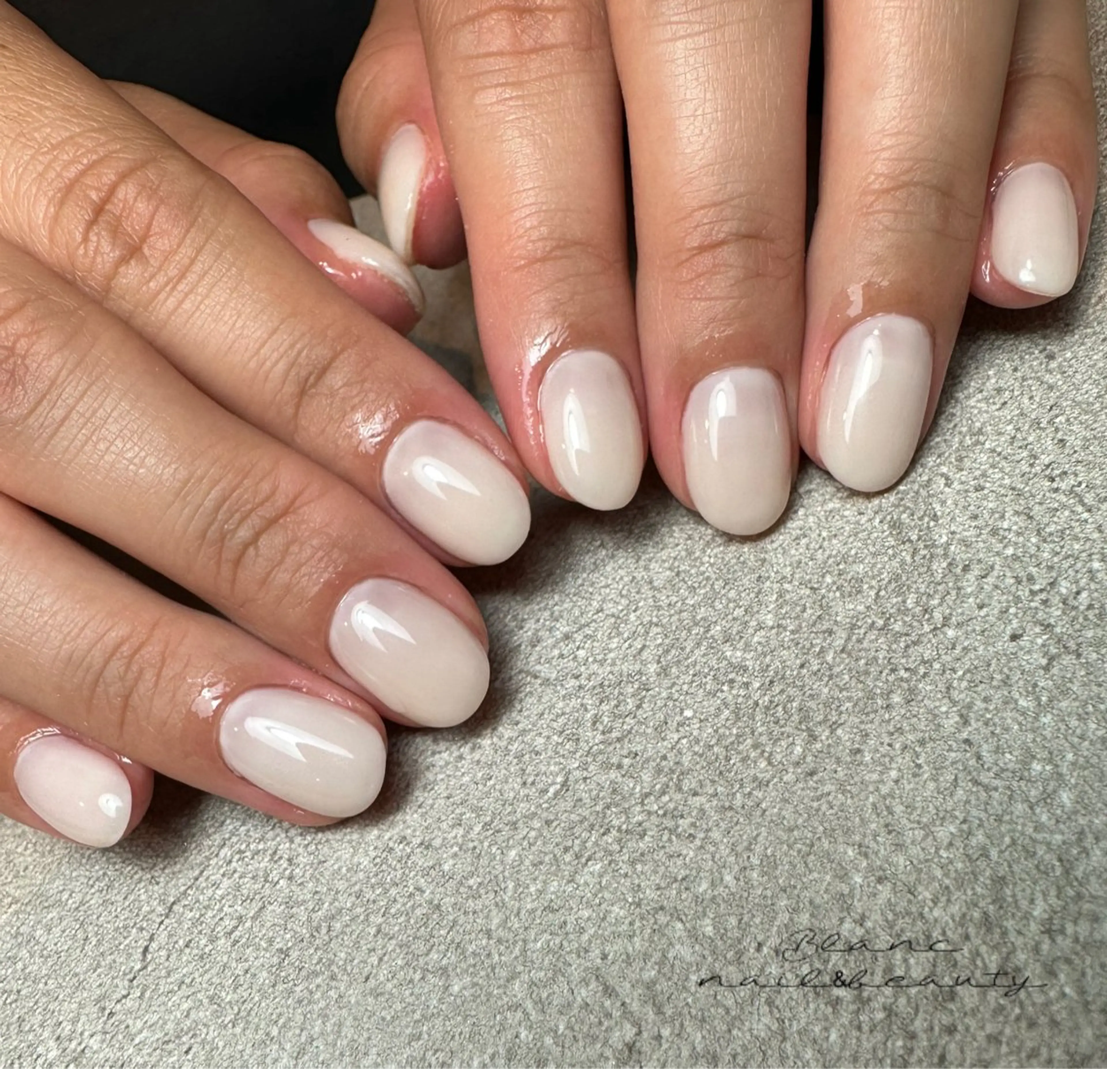 ネイル Blanc ブランのネイルデザイン