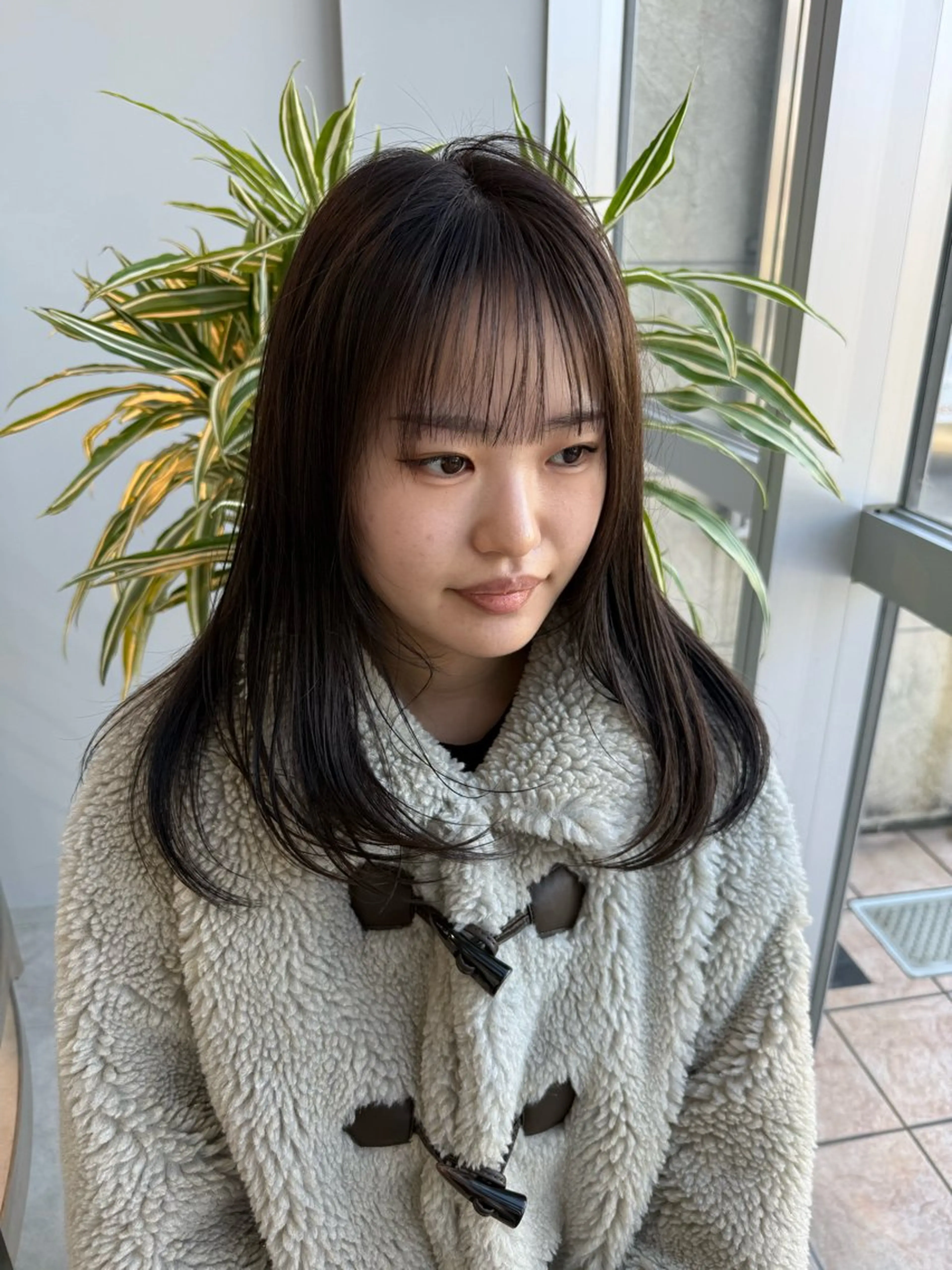 ミディアム カラー アッシュ アッシュブラウン ブラウンカラー カット ヘアカラー トリートメント 石原圭悟 /ショート/艶カラーのヘアスタイル