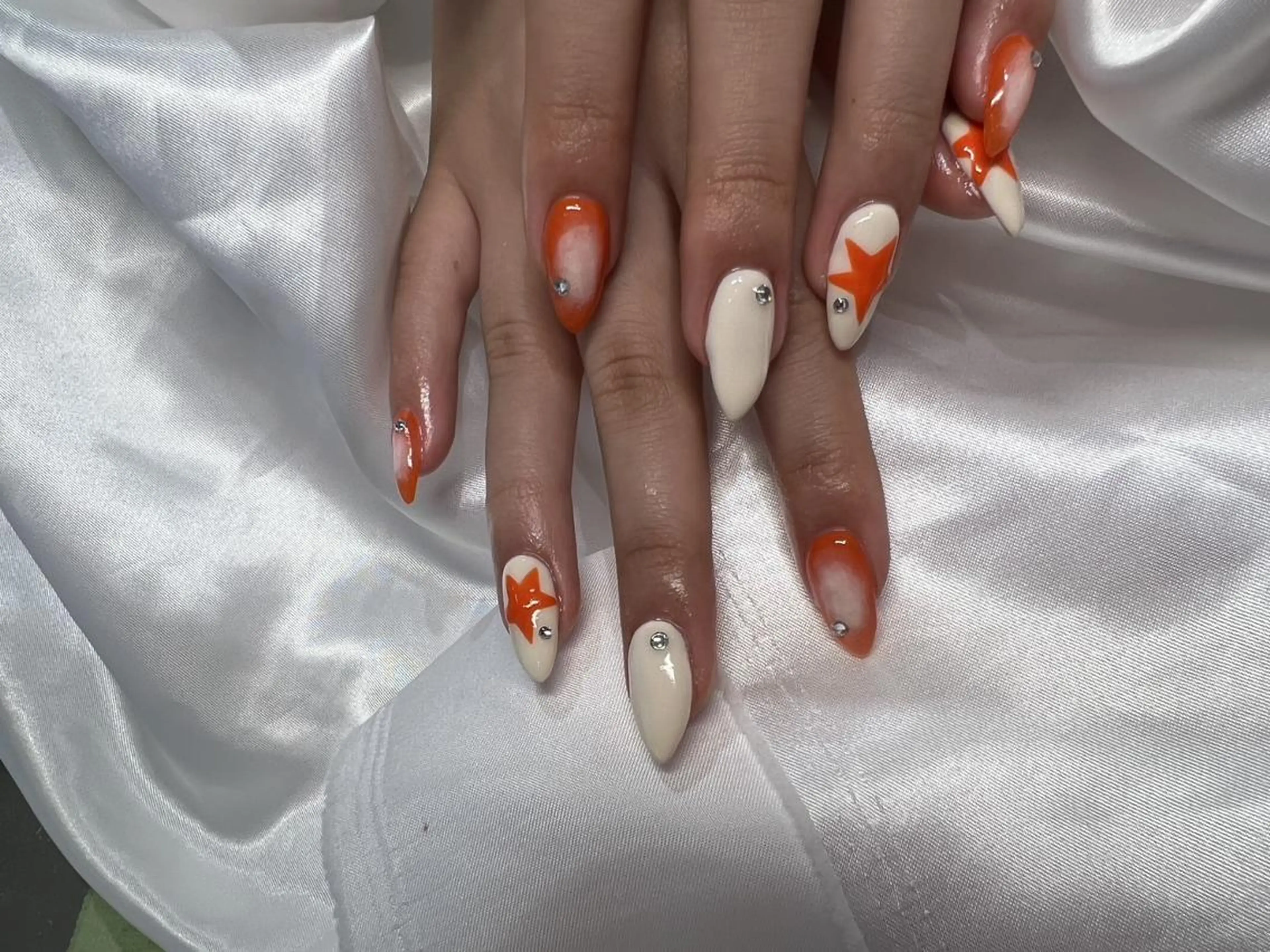 ネイル ジェルネイル 持ち込み ハンドネイル Nail Salon Lindaのネイルデザイン