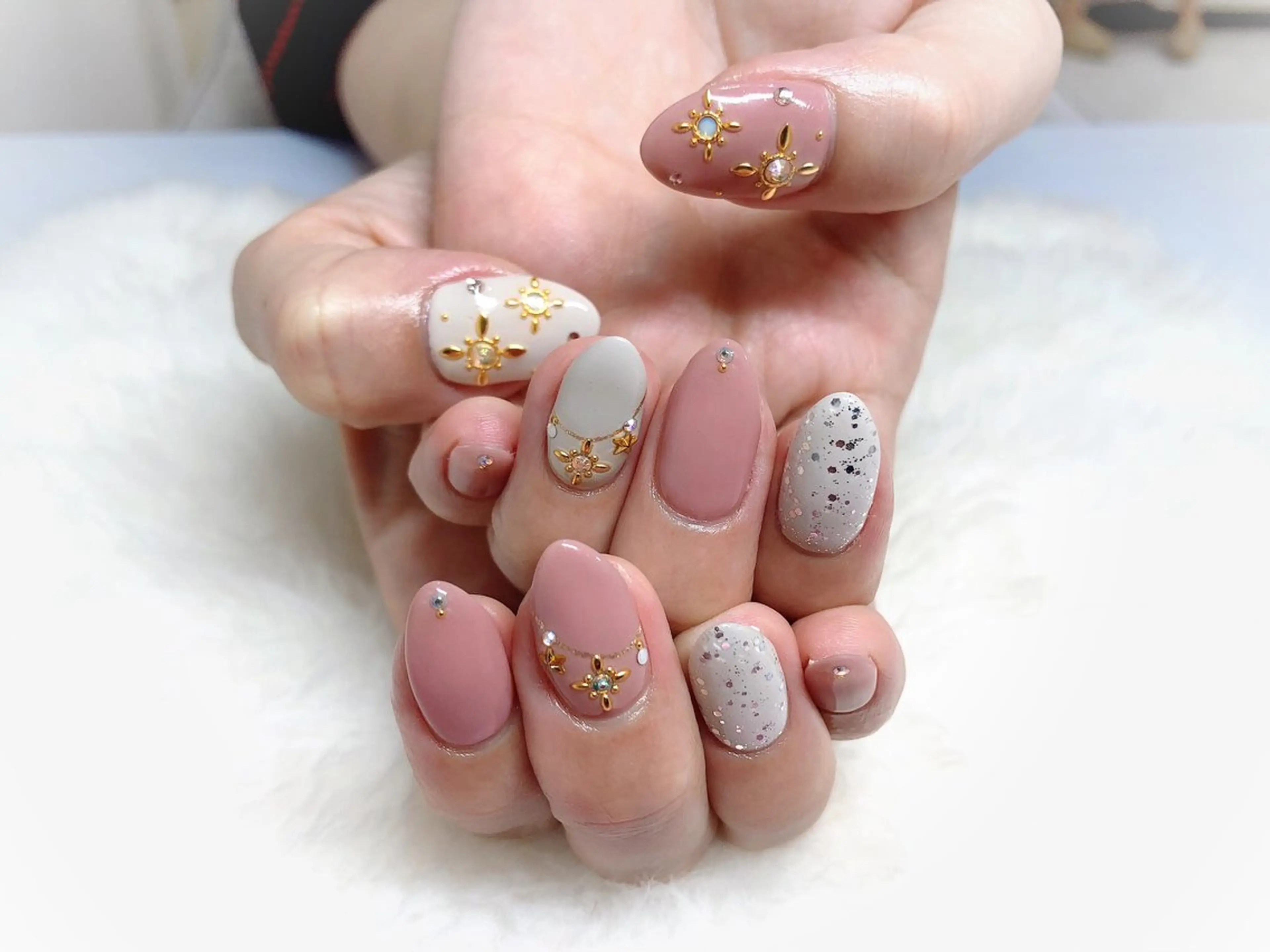 ネイル 後藤 由梨恵のネイルデザイン