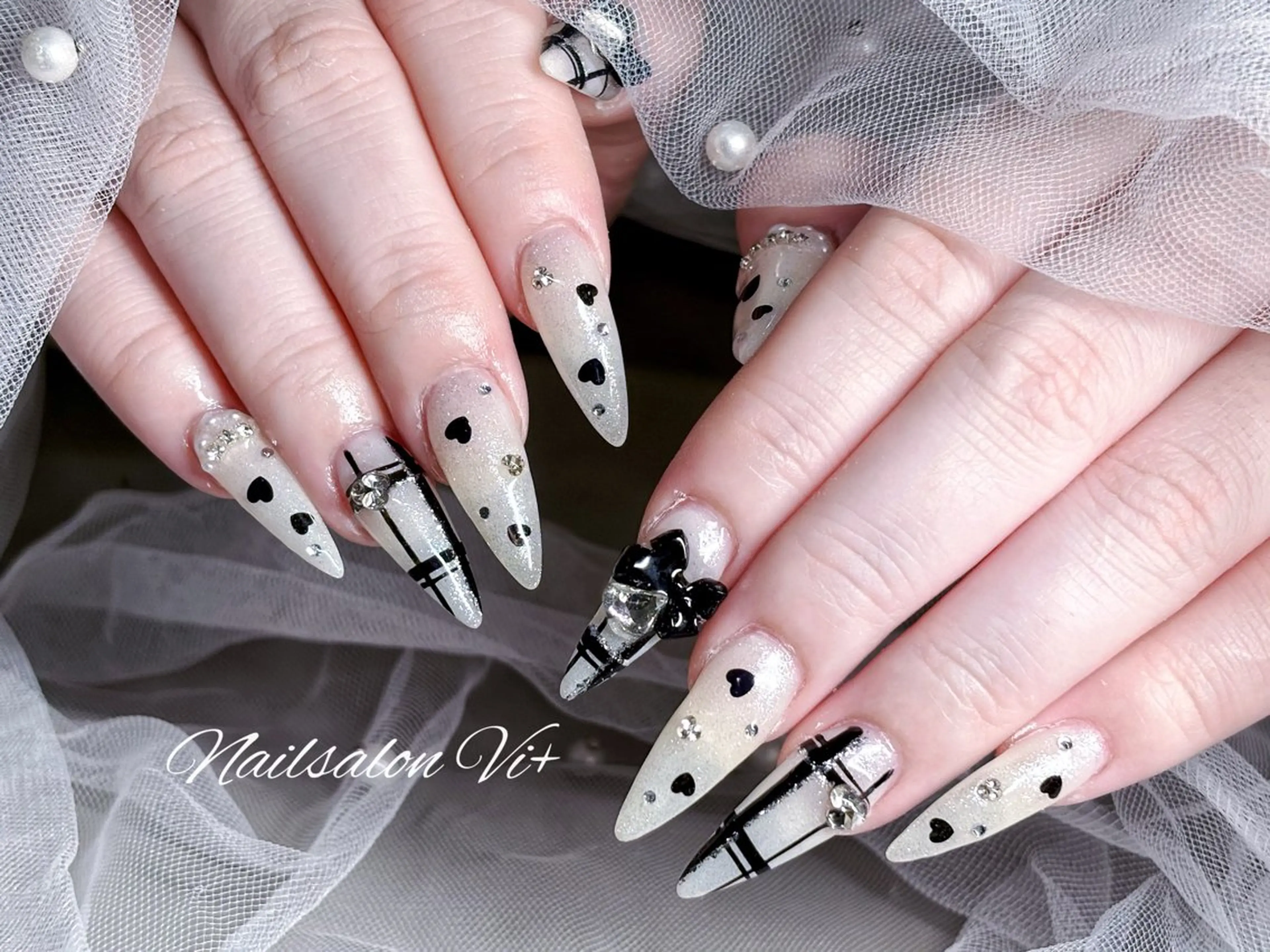 ネイル ハンドネイル Nailsalon Vi+ももか🩷のネイルデザイン