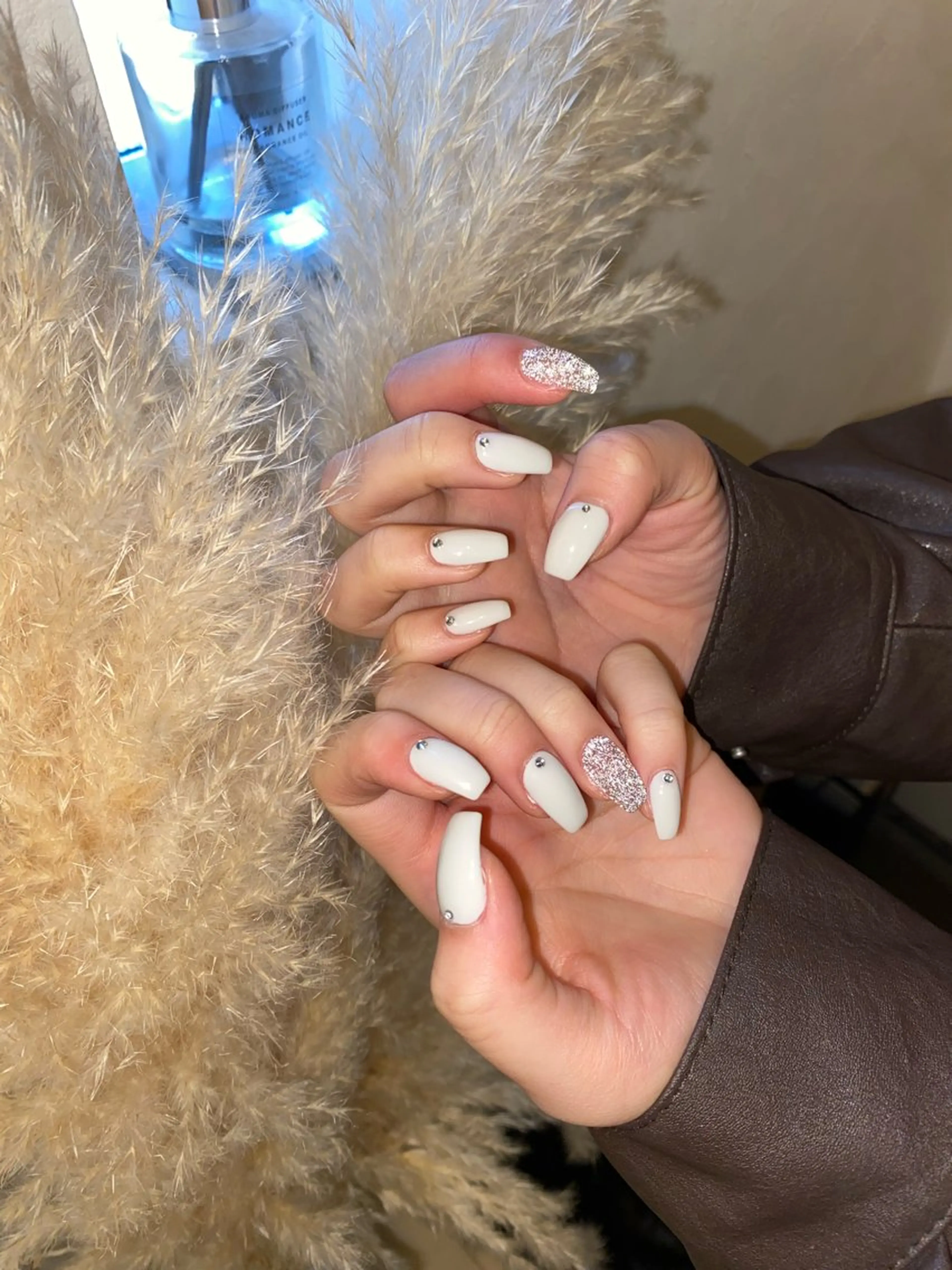ネイル フラッシュネイル ストーンネイル Elle. ASAMIのネイルデザイン
