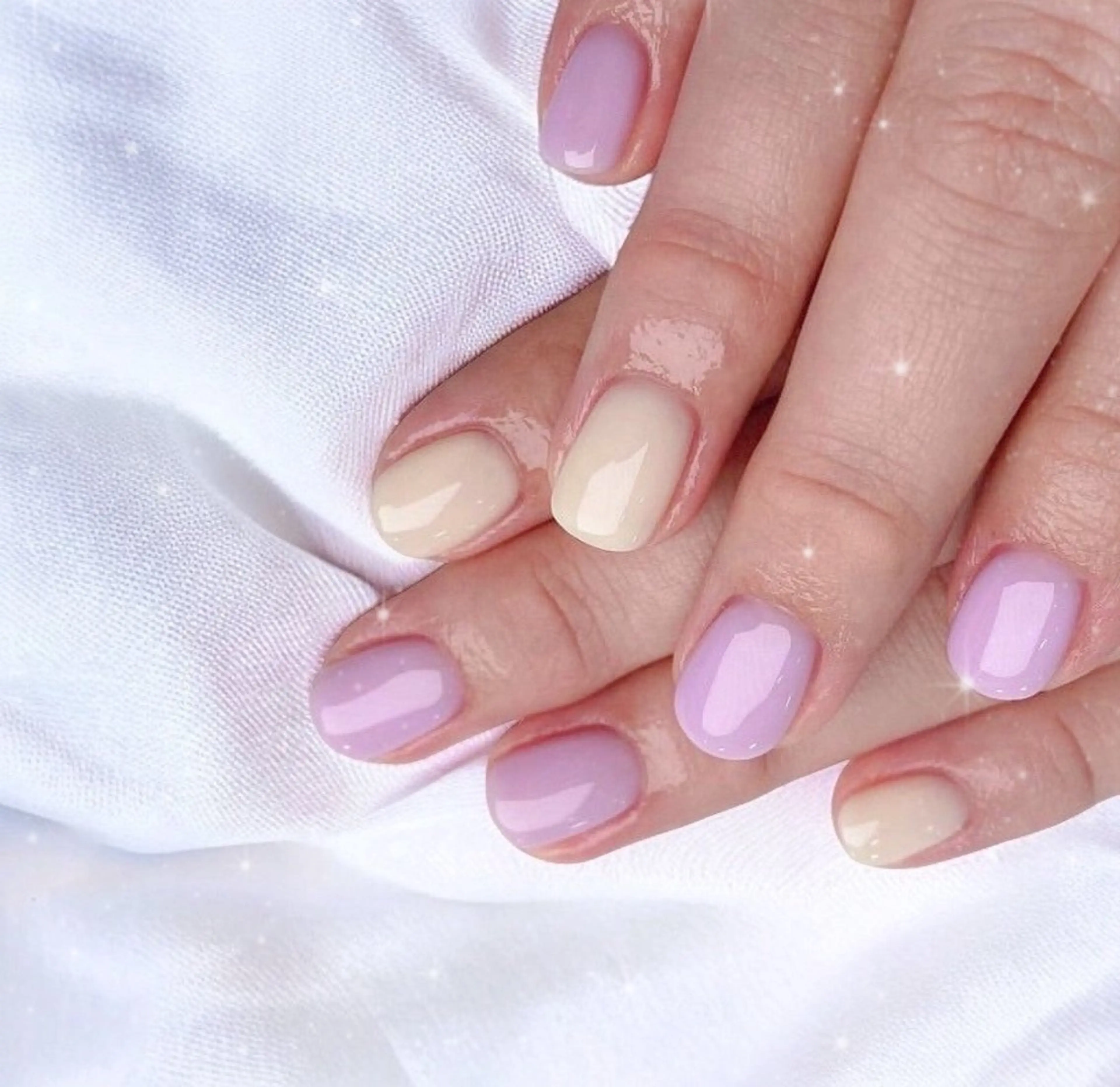 ネイル パープル ホワイト Best Nail Yu🎀🫧のネイルデザイン