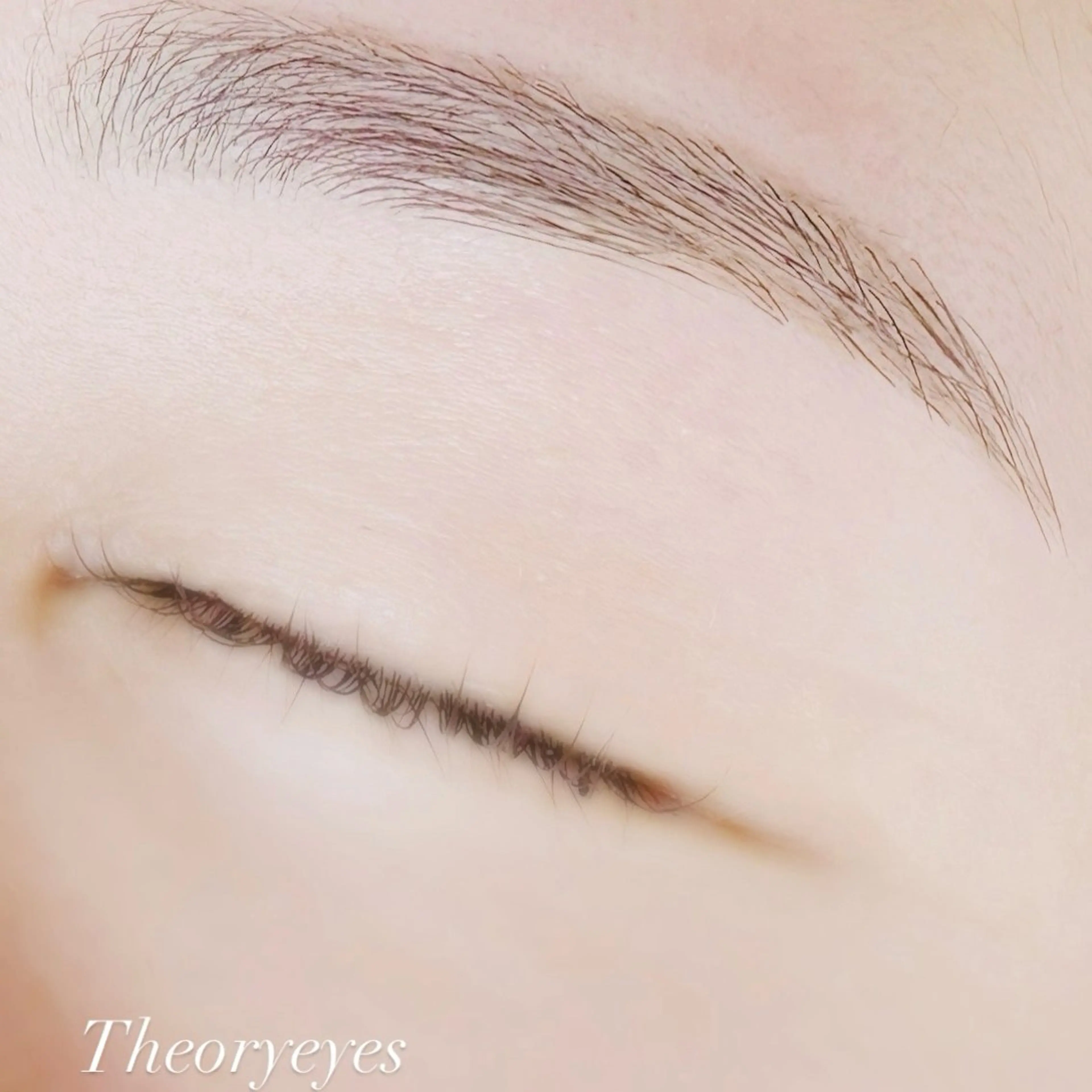 アイブロウ Theoryeyes 松岡のマツエク・マツパデザイン