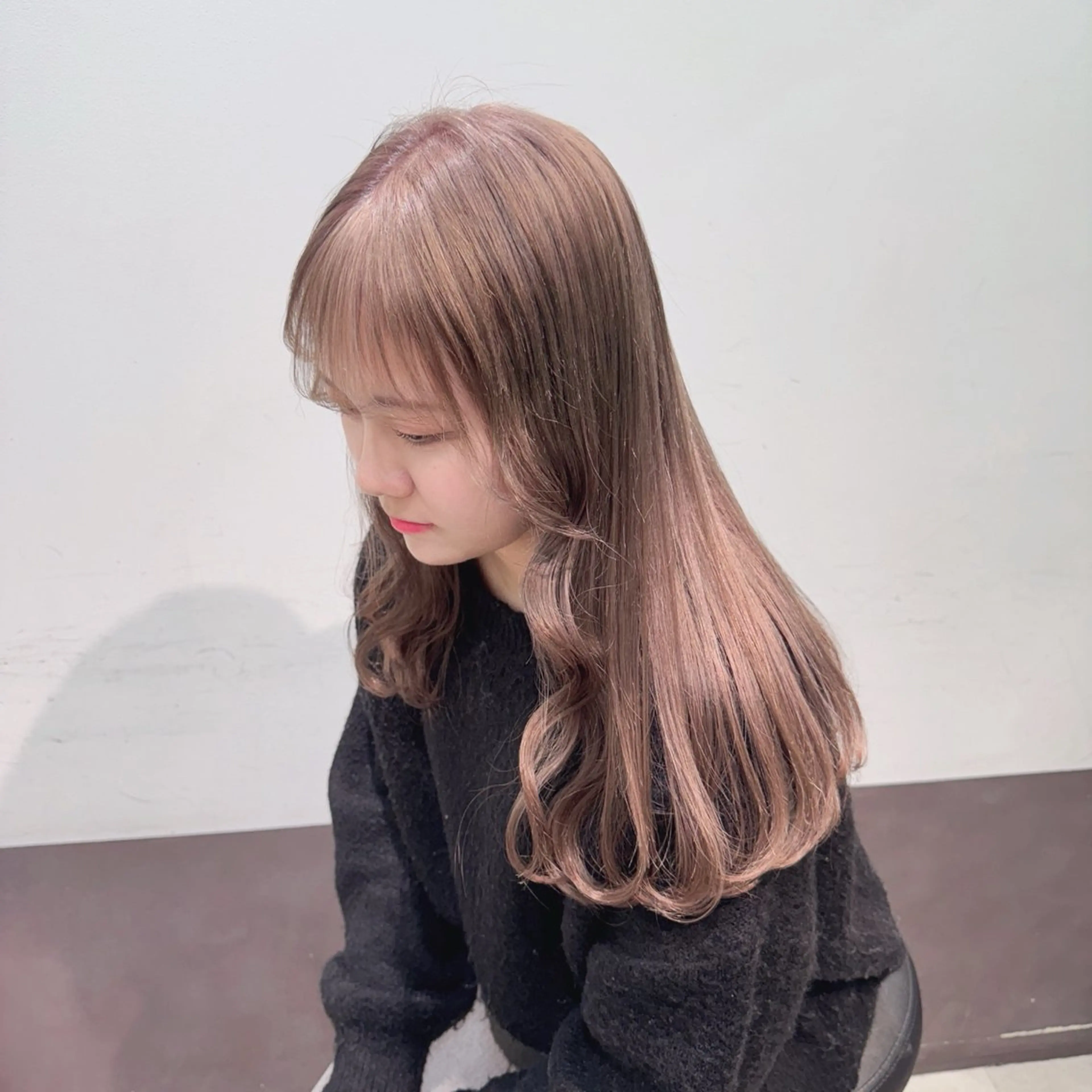 ミディアム ボブ 髪質改善 カット ヘアカラー トリートメント 顔周りレイヤー/新宿 /モテ艶カラー/航介のヘアスタイル