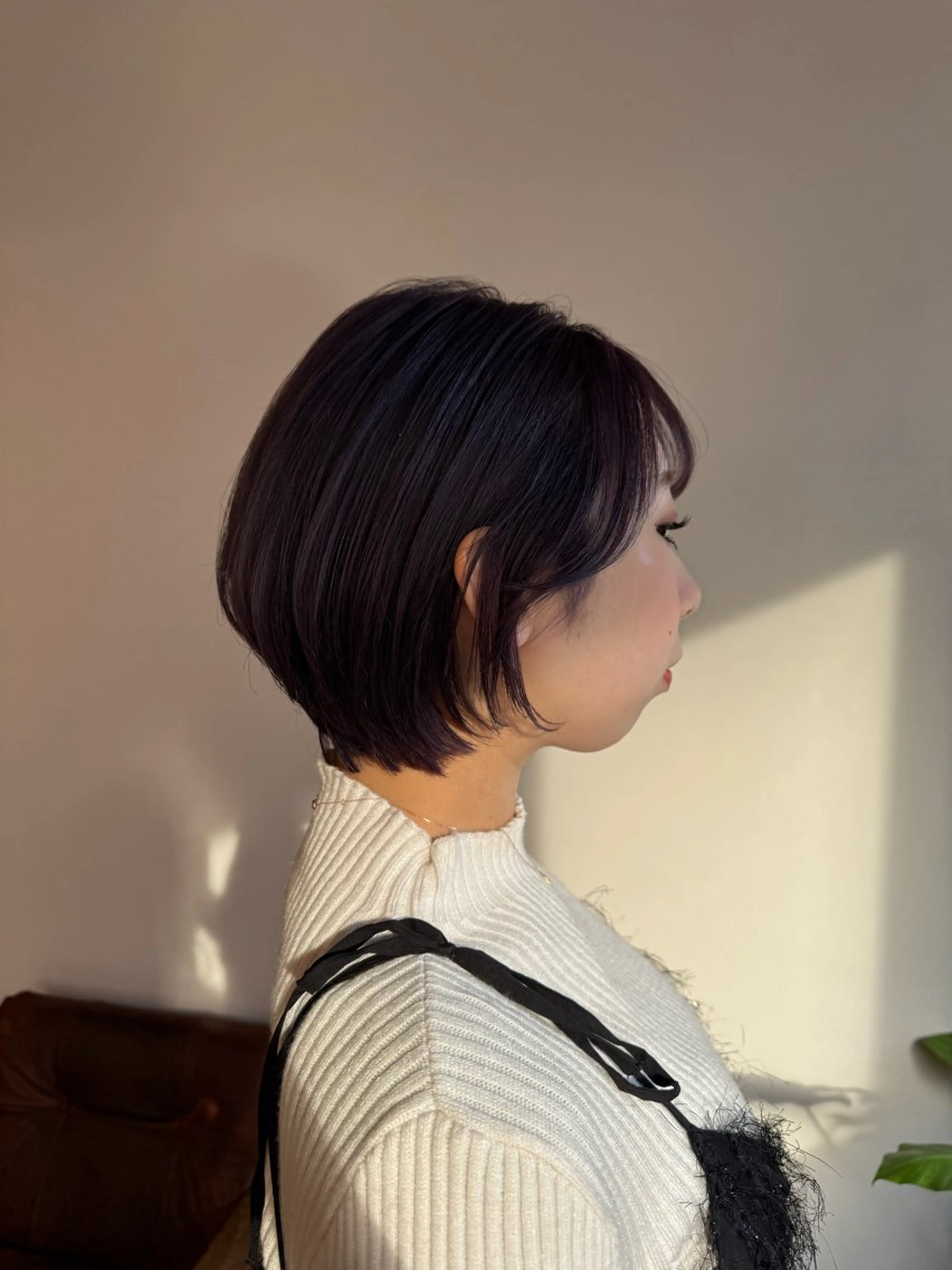 ショート まほ／レイヤーカット /透明感カラーのヘアスタイル