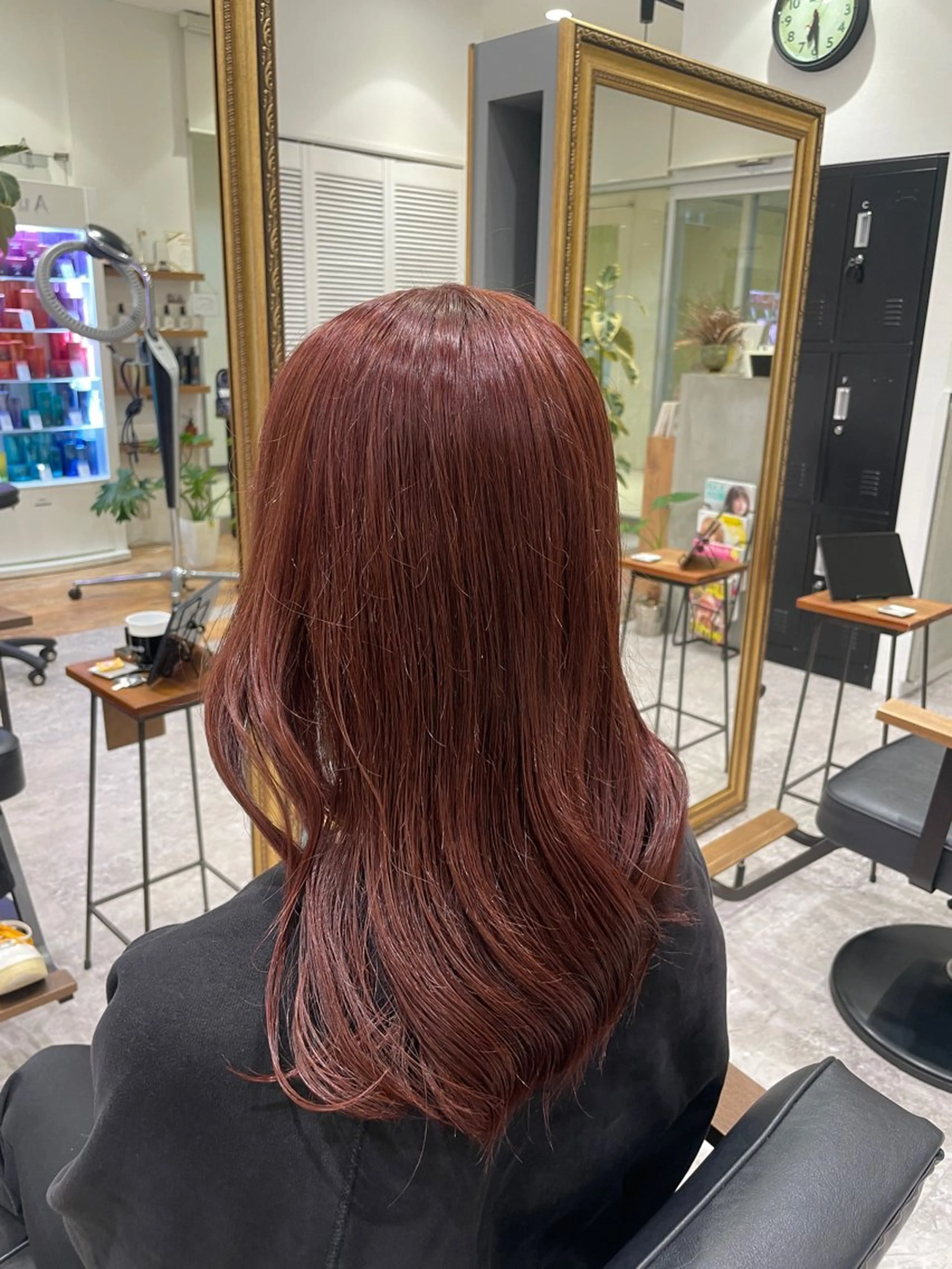 ロング カラー ブラウンカラー ピンクカラー ピンクブラウン ヘアカラー トリートメント 透明感イルミナカラー ／寒色/MOMOKAのヘアスタイル