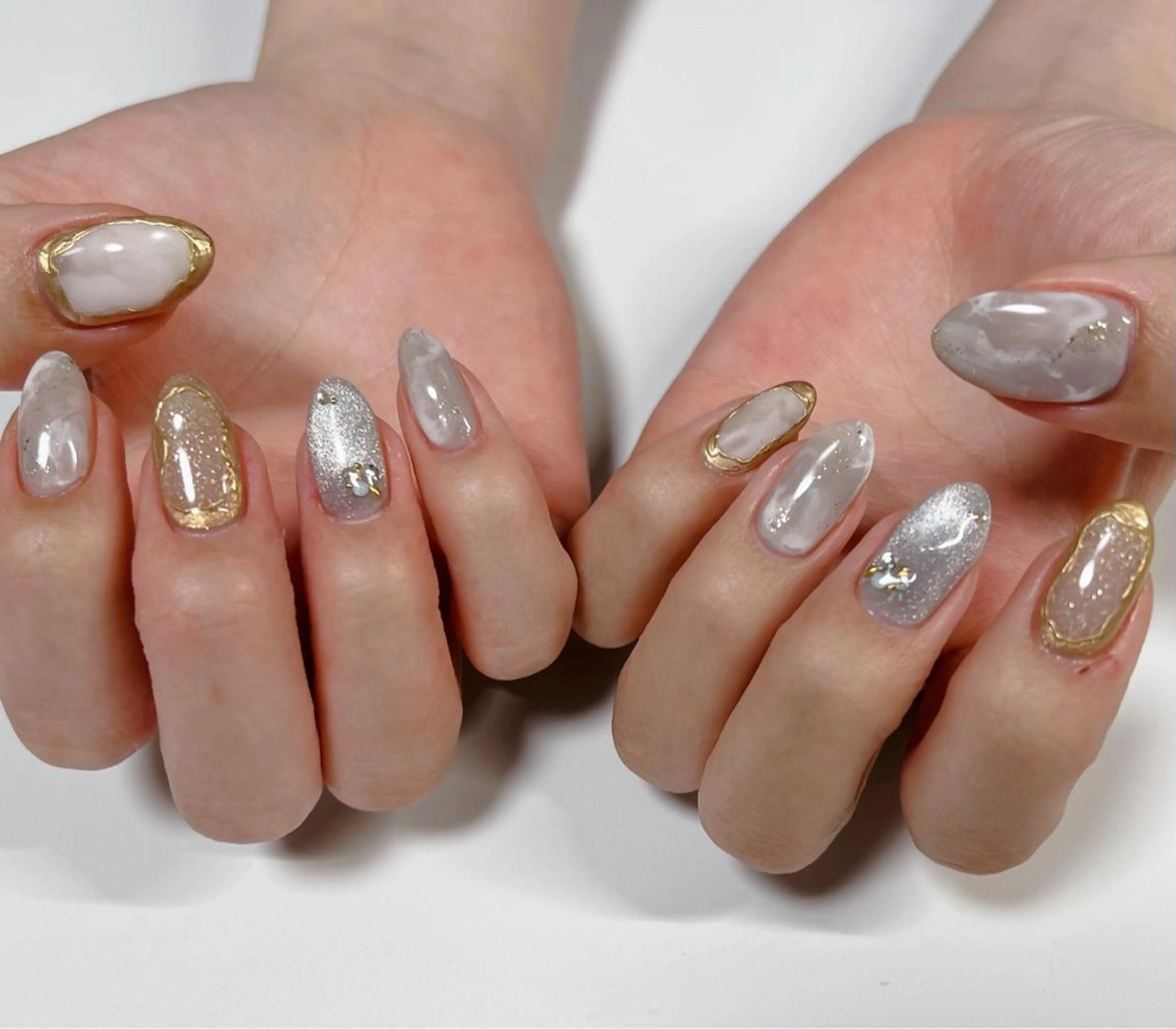 ネイル ハンドネイル 𝑺 𝒏𝒂𝒊𝒍✳︎のネイルデザイン