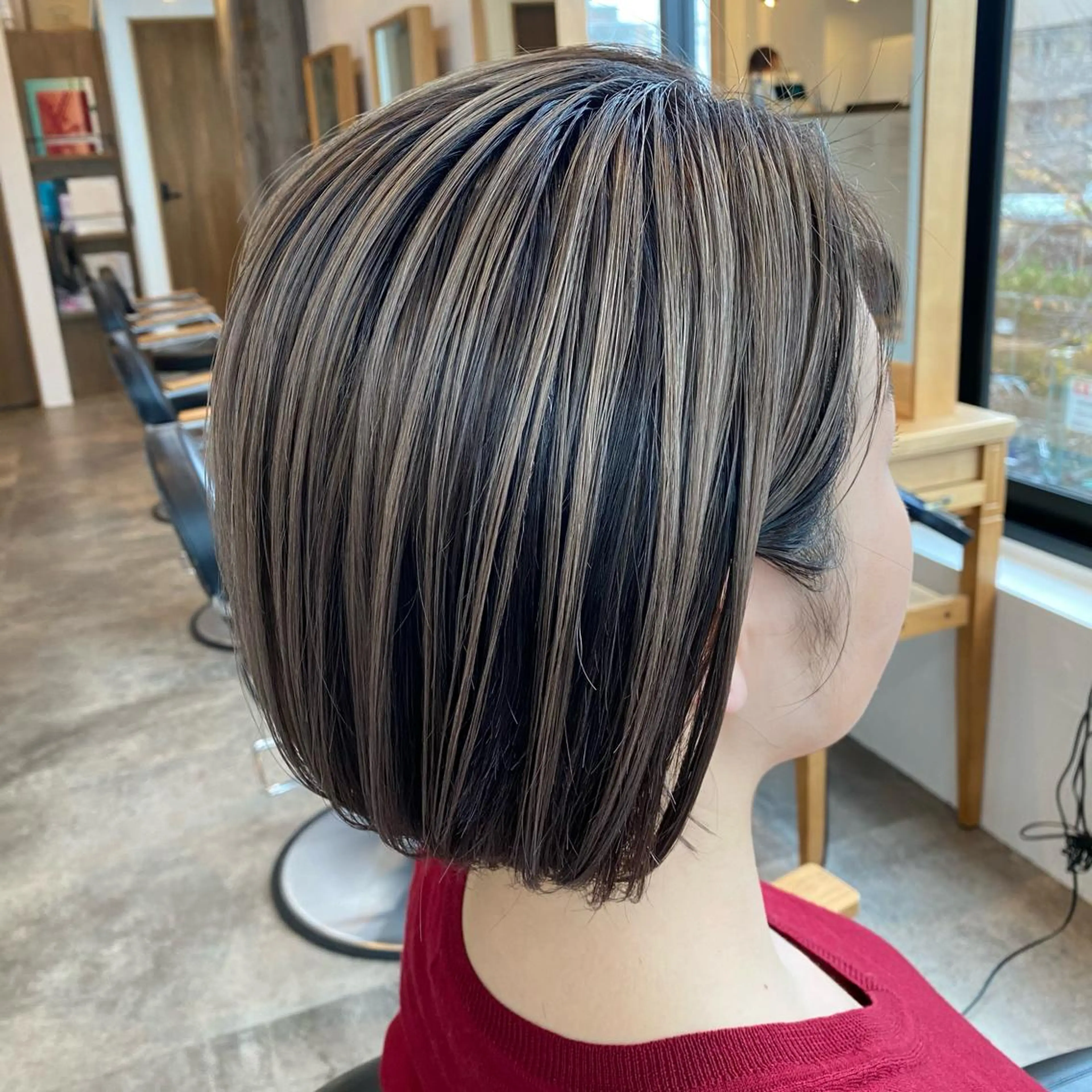 ❤️プリン気にならないオススメデザイン❤️カット+グラデーションバレイヤージュの写真