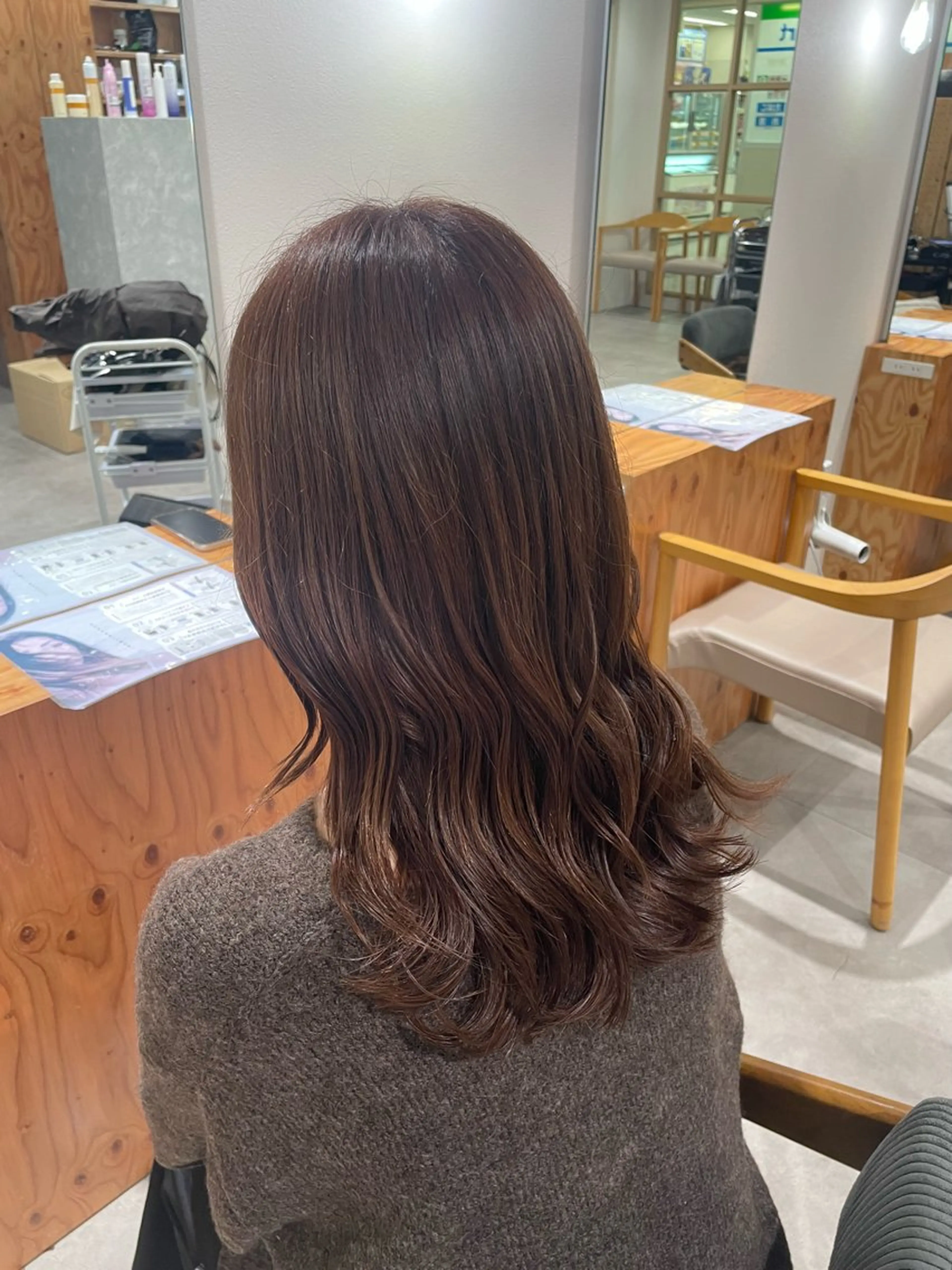 カラー ENN藤本 大輝艶感カラーのヘアスタイル