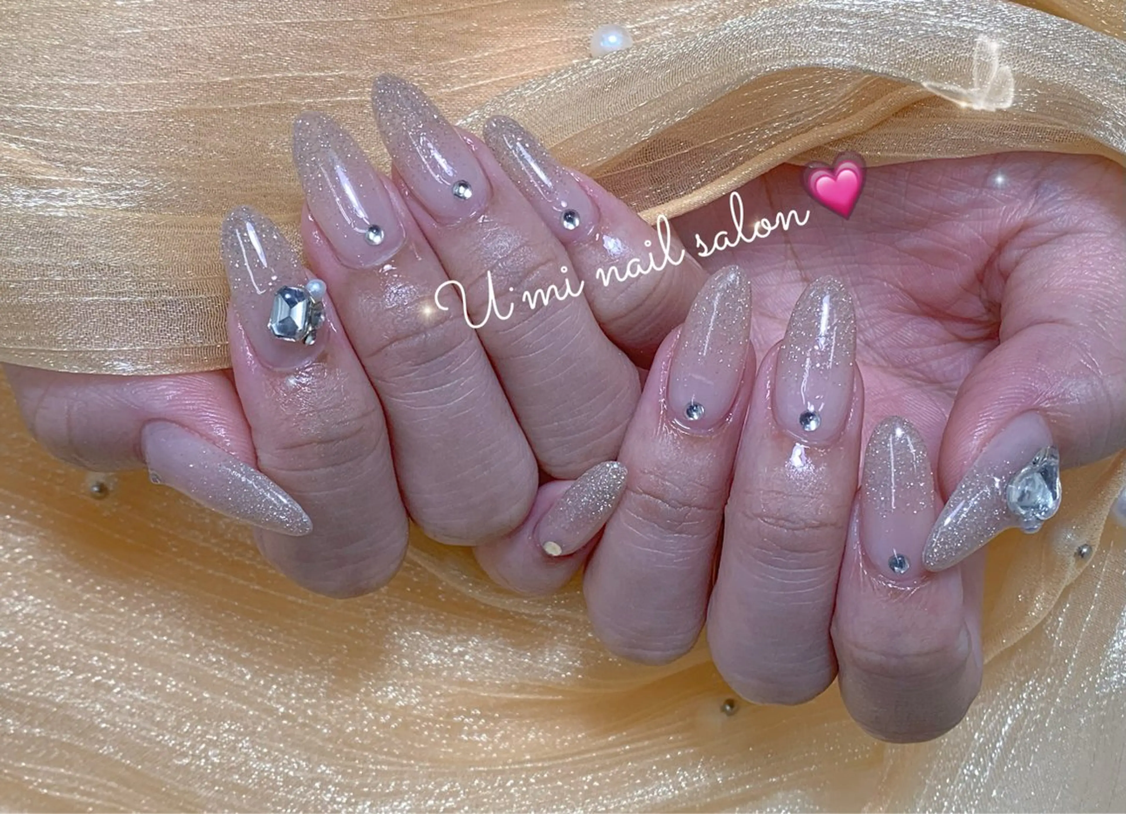 ネイル 持ち込み ハンドネイル U·Mi 上野御徒町容のネイルデザイン