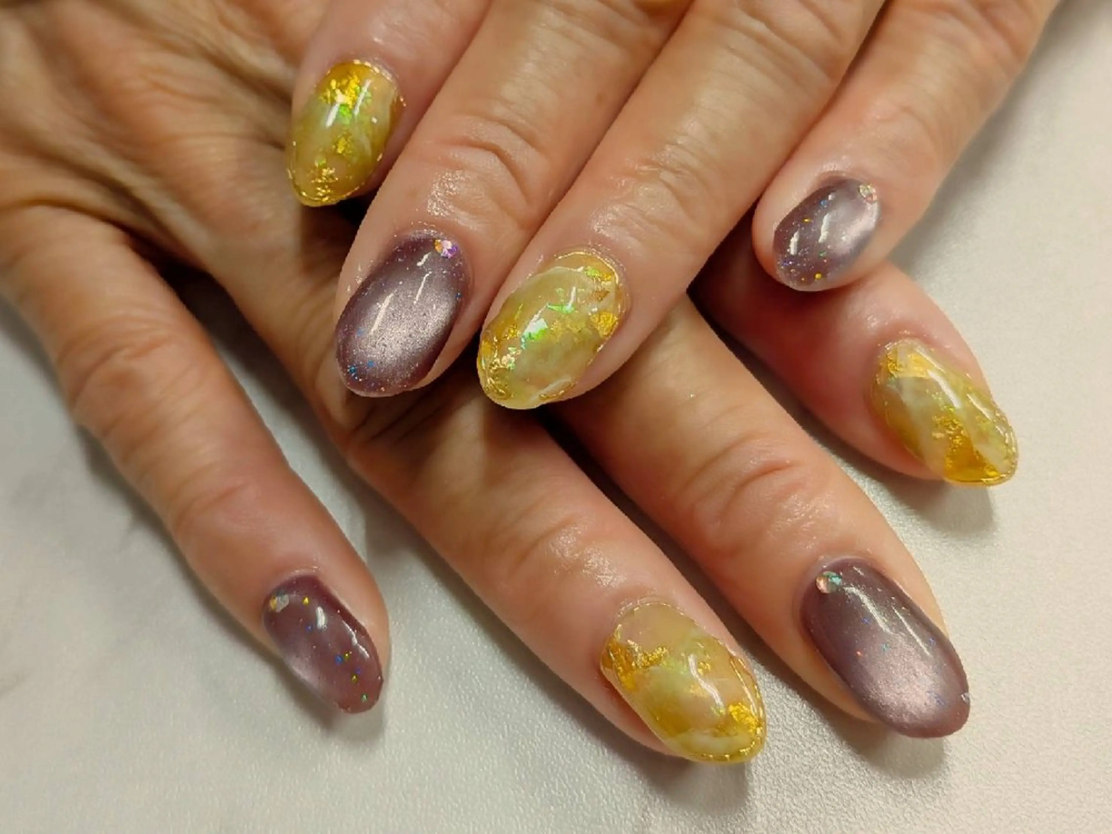 ネイル フラッシュネイル ラメ(グリッター) マグネットネイル ニュアンスネイル ストーンネイル ハンドネイル バニーラッシュ Nail. HANAのネイルデザイン