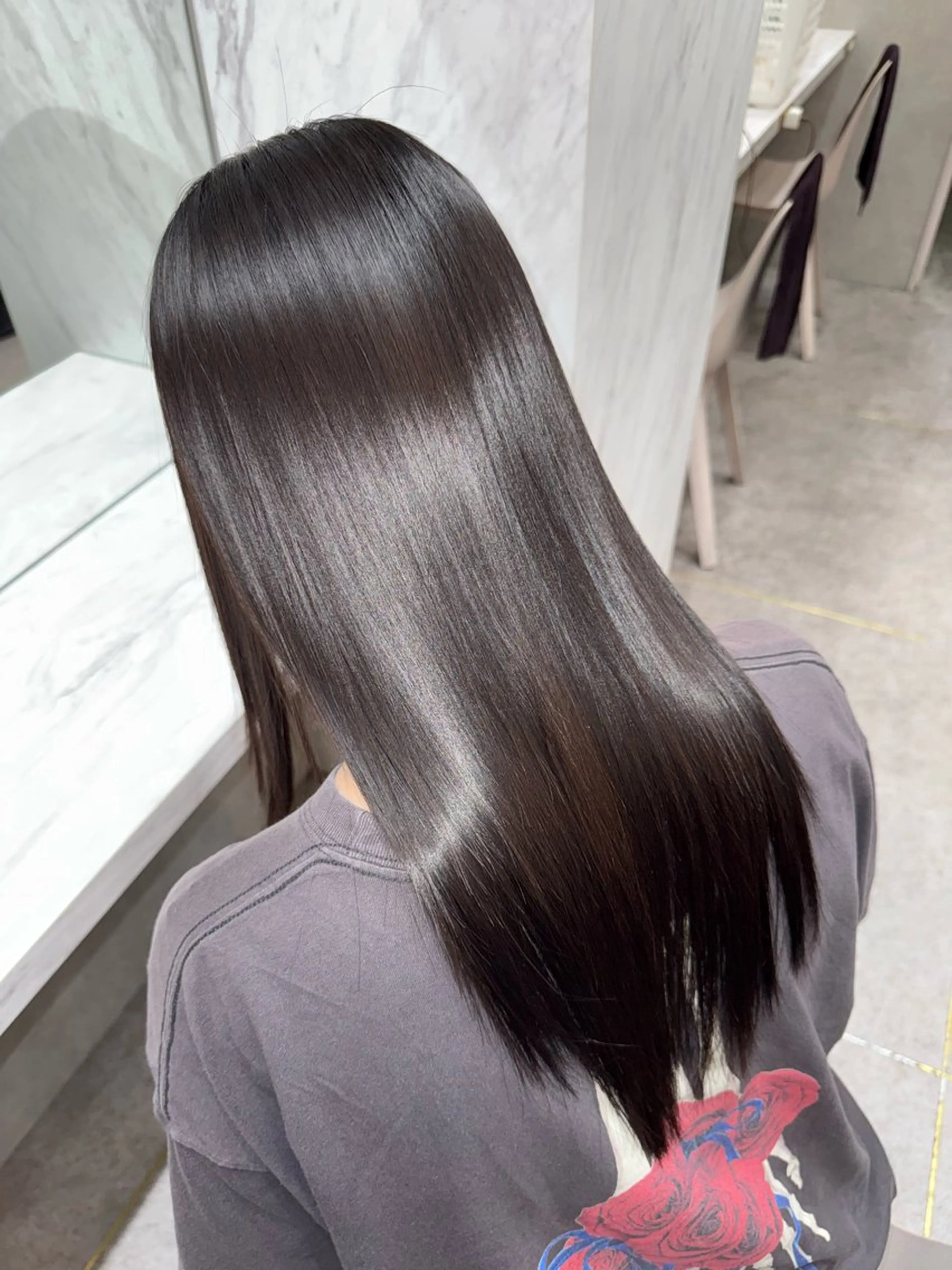 ロング 縮毛矯正 坂口 京平のヘアスタイル