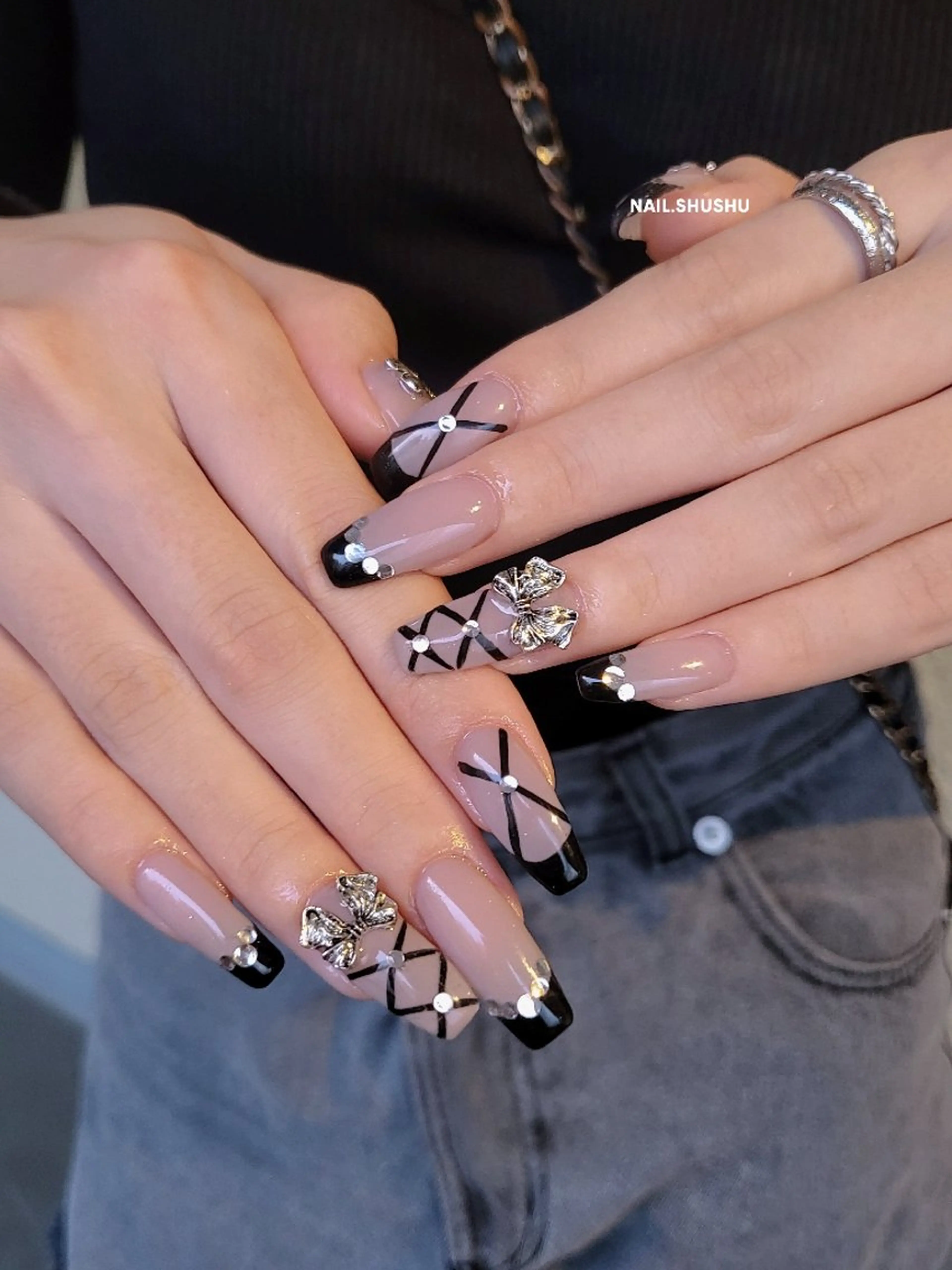 ネイル 3dパーツ/流行り 👧shushu❤️のネイルデザイン