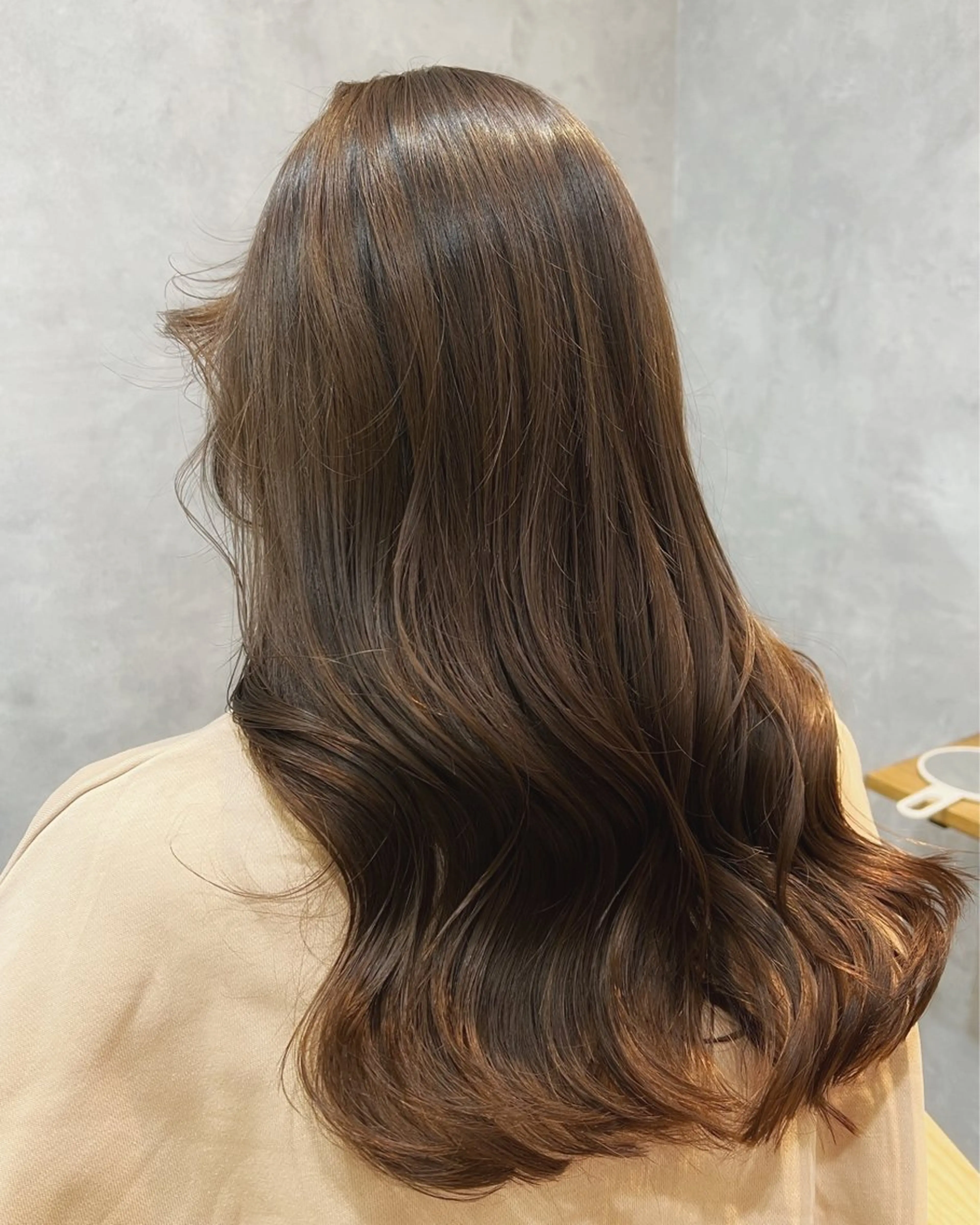 ロング カラー 中村 ひなたのヘアスタイル