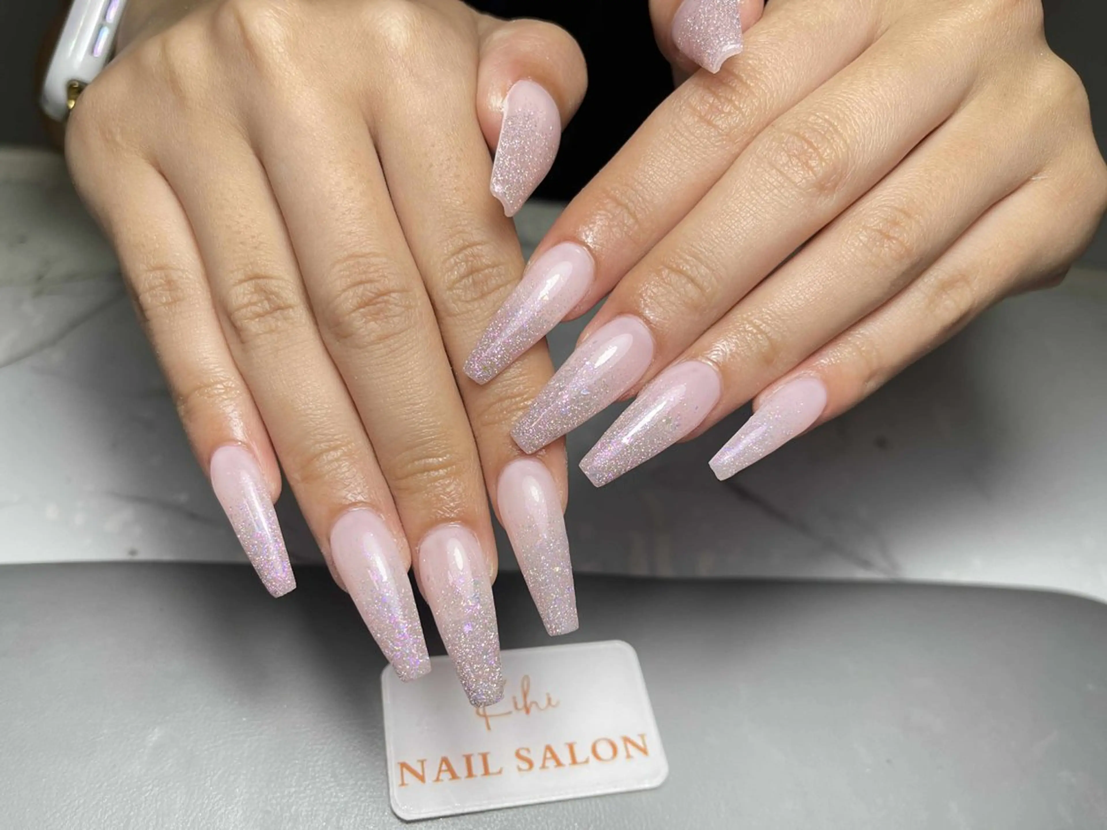 ネイル アートネイル フレンチネイル ジェルネイル グラデーション 韓国ネイル ハンドネイル ハンドケア さくら💮💮 【オフ無料】のネイルデザイン