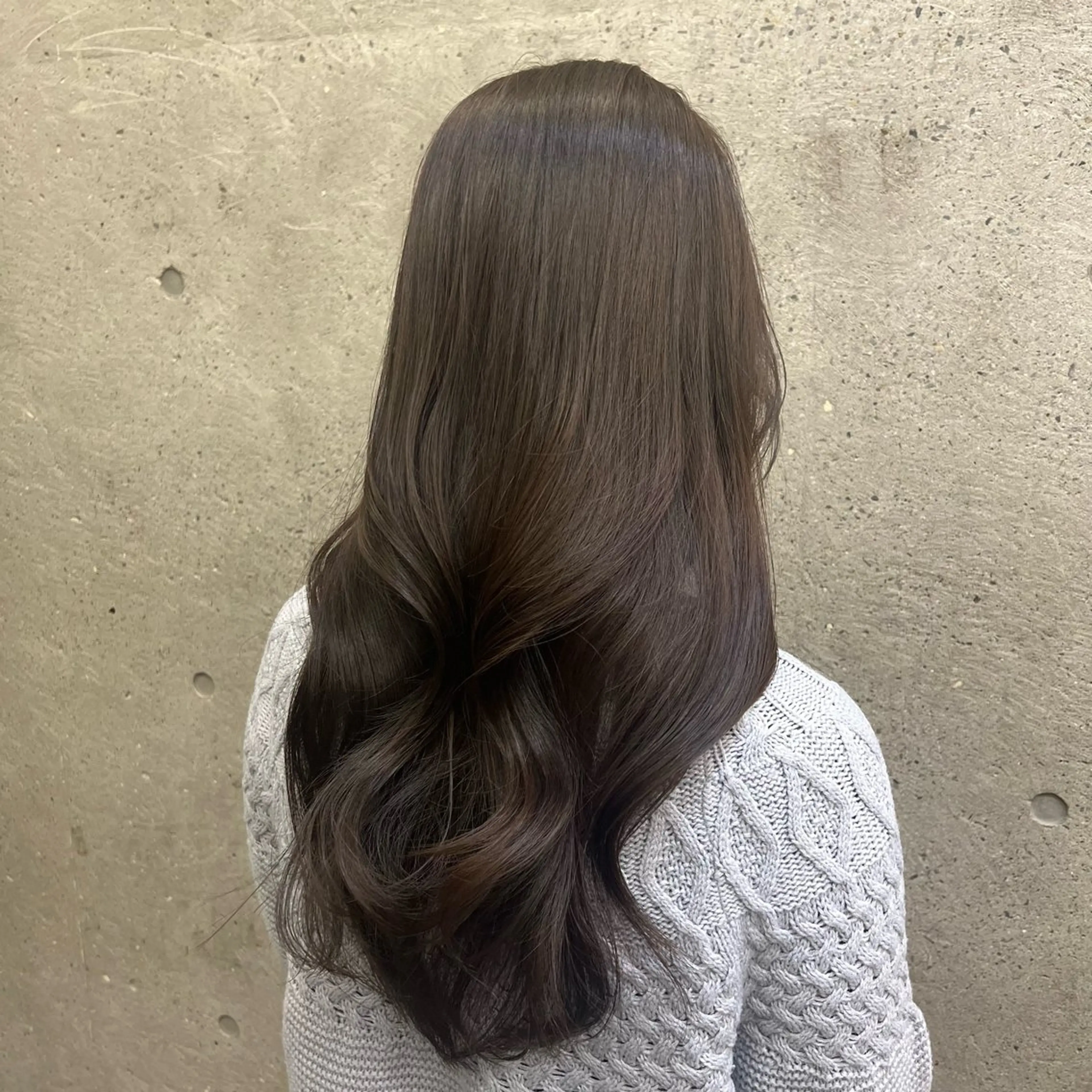 ロング カラー 透明感カラー オレンジ 縮毛矯正 ムツキ/品のある 艶カラー/縮毛矯正のヘアスタイル