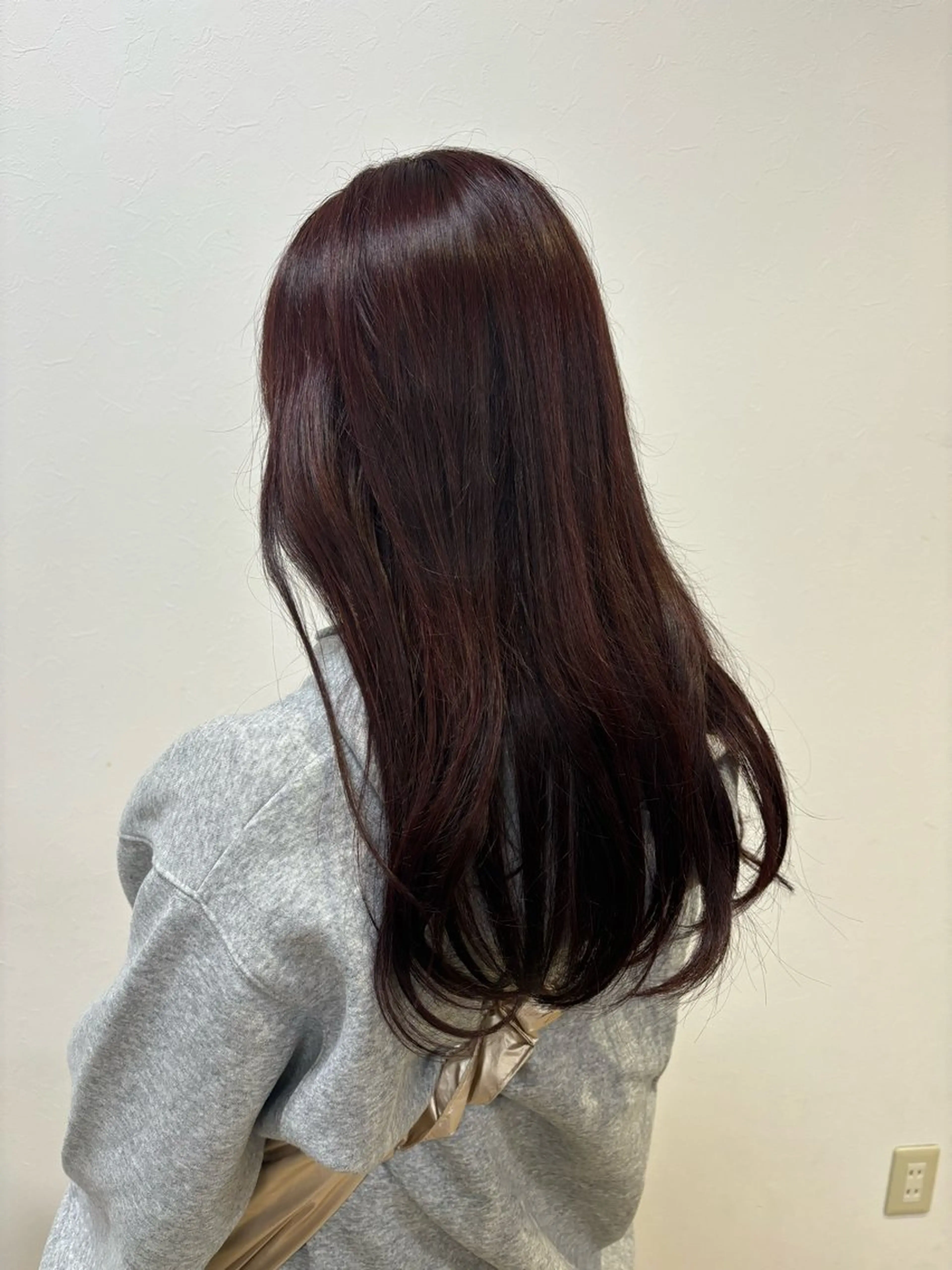 ロング 佐野 岬のヘアスタイル