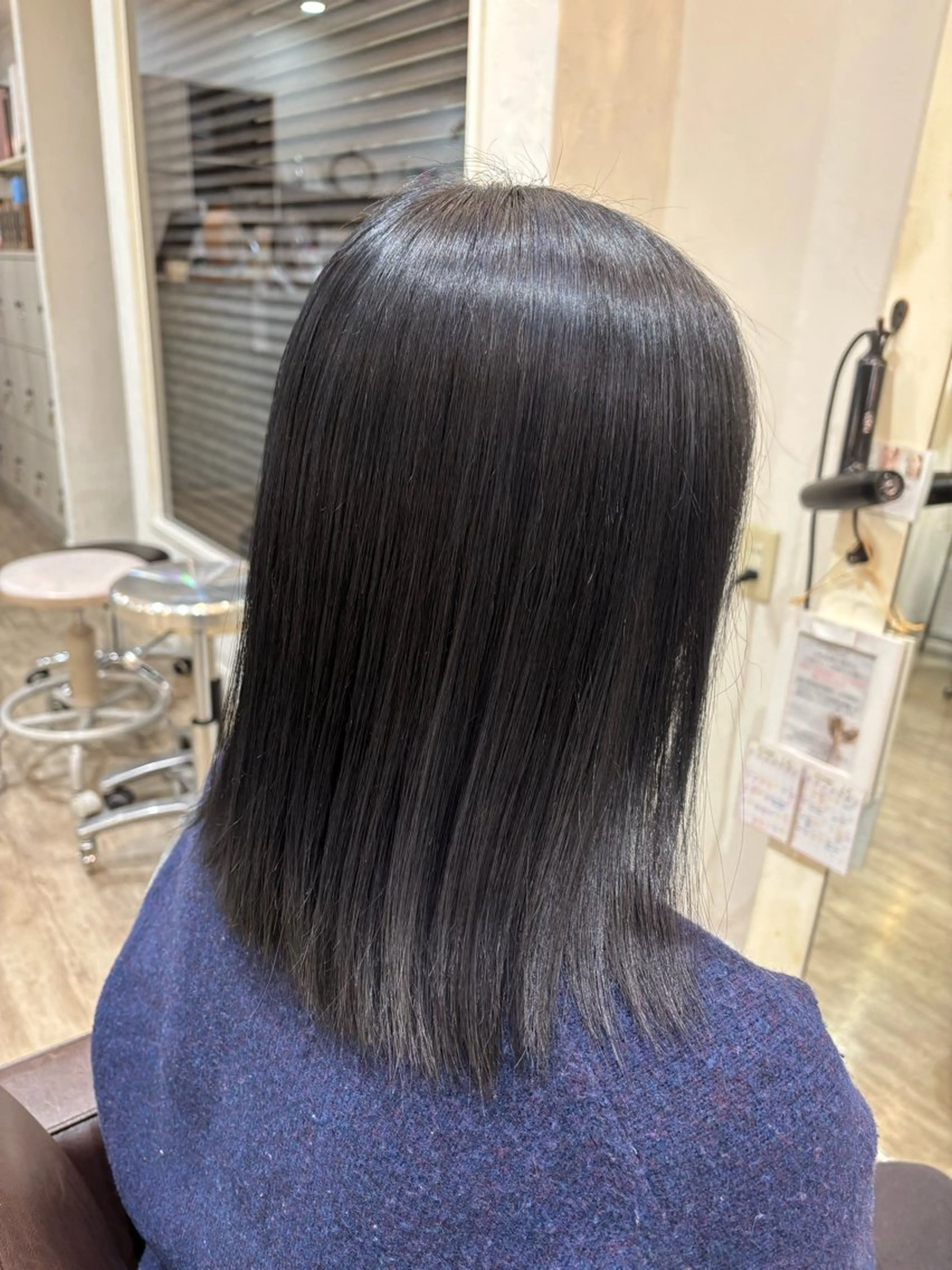 ミディアム カラー hina🎀🪽 /艶カラー/大曽根駅のヘアスタイル