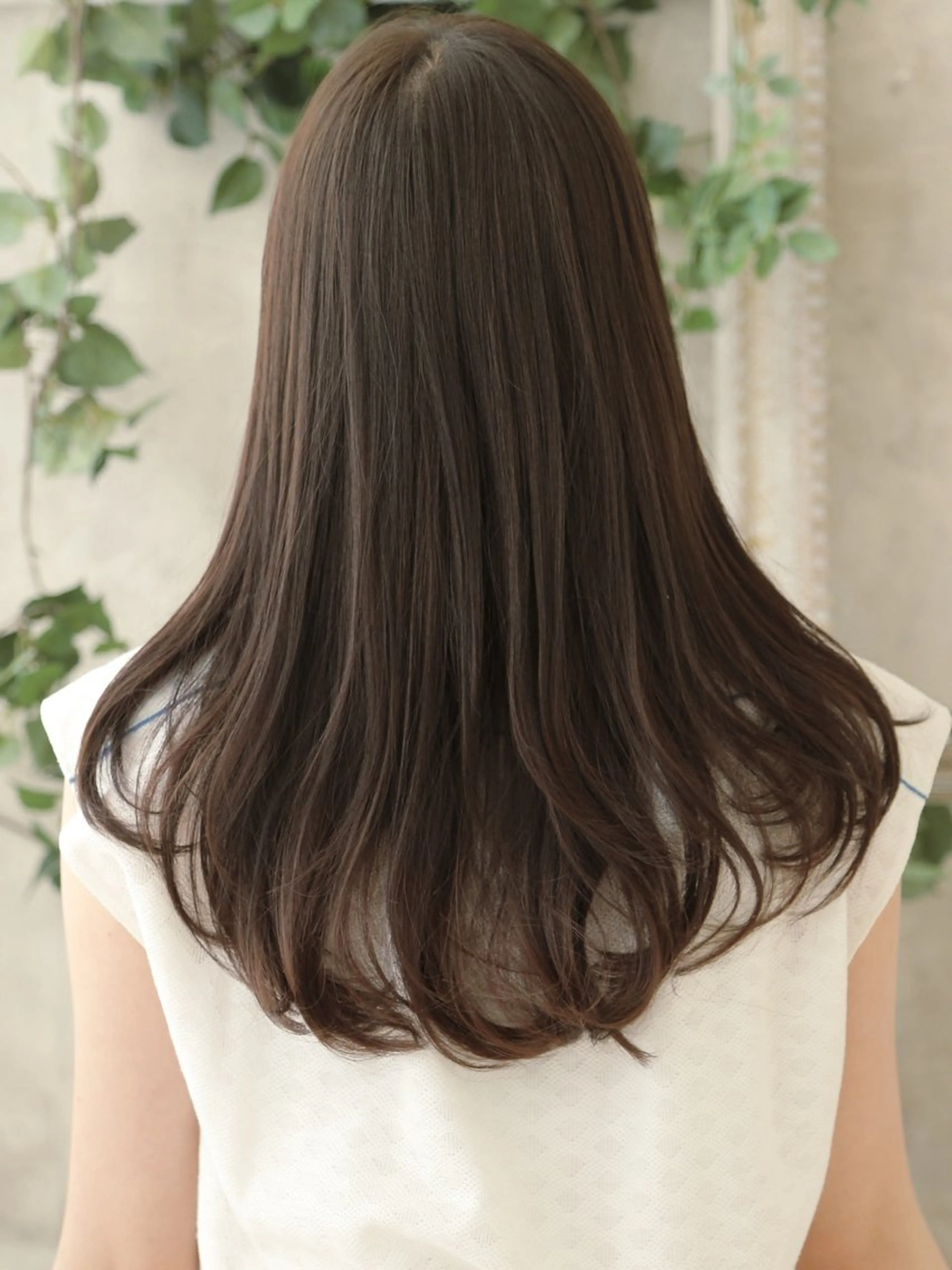 ロング レイヤーカット 須藤 百合香のヘアスタイル