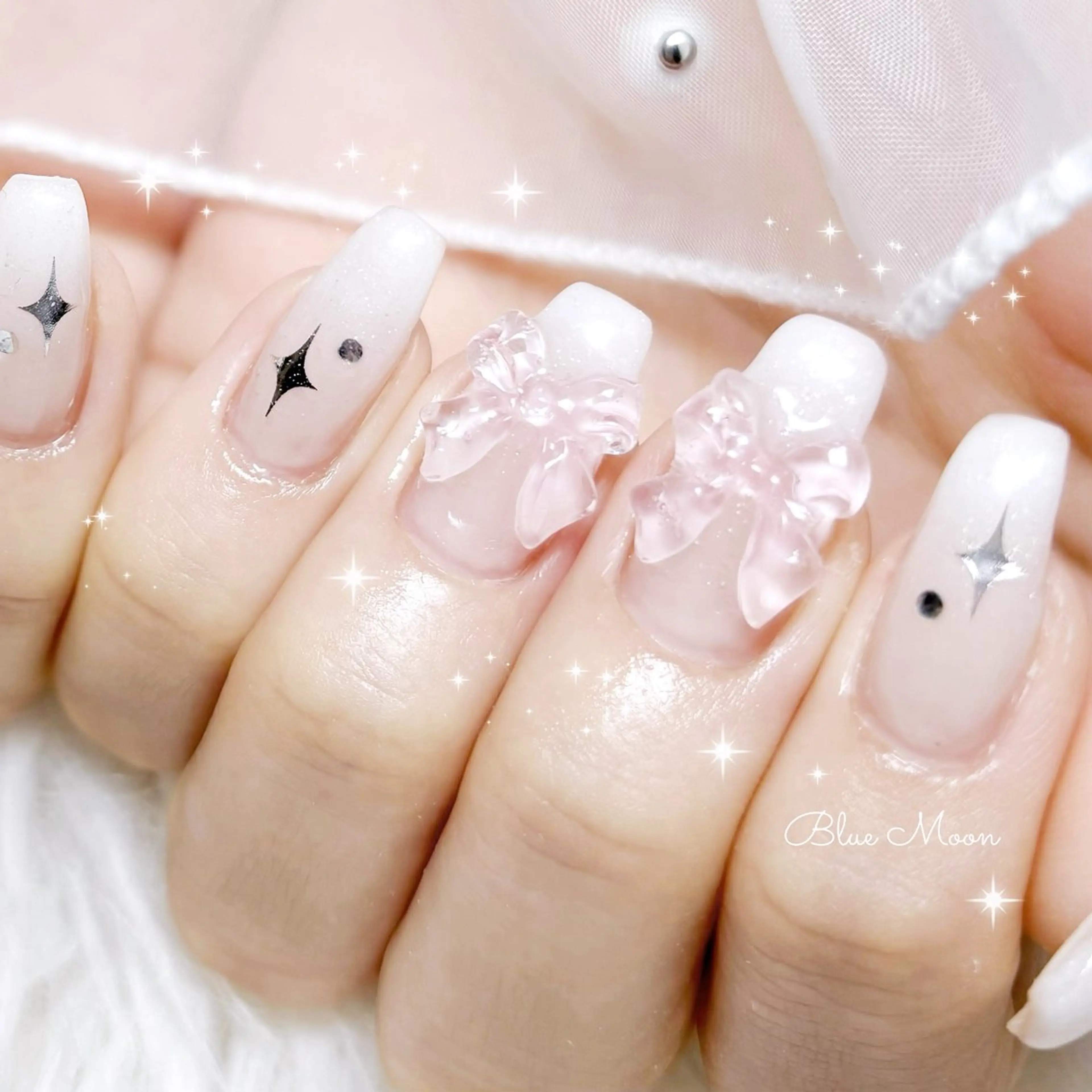 ネイル リボン ハンドネイル フットネイル ハンドケア nail salon Blue Moonのネイルデザイン