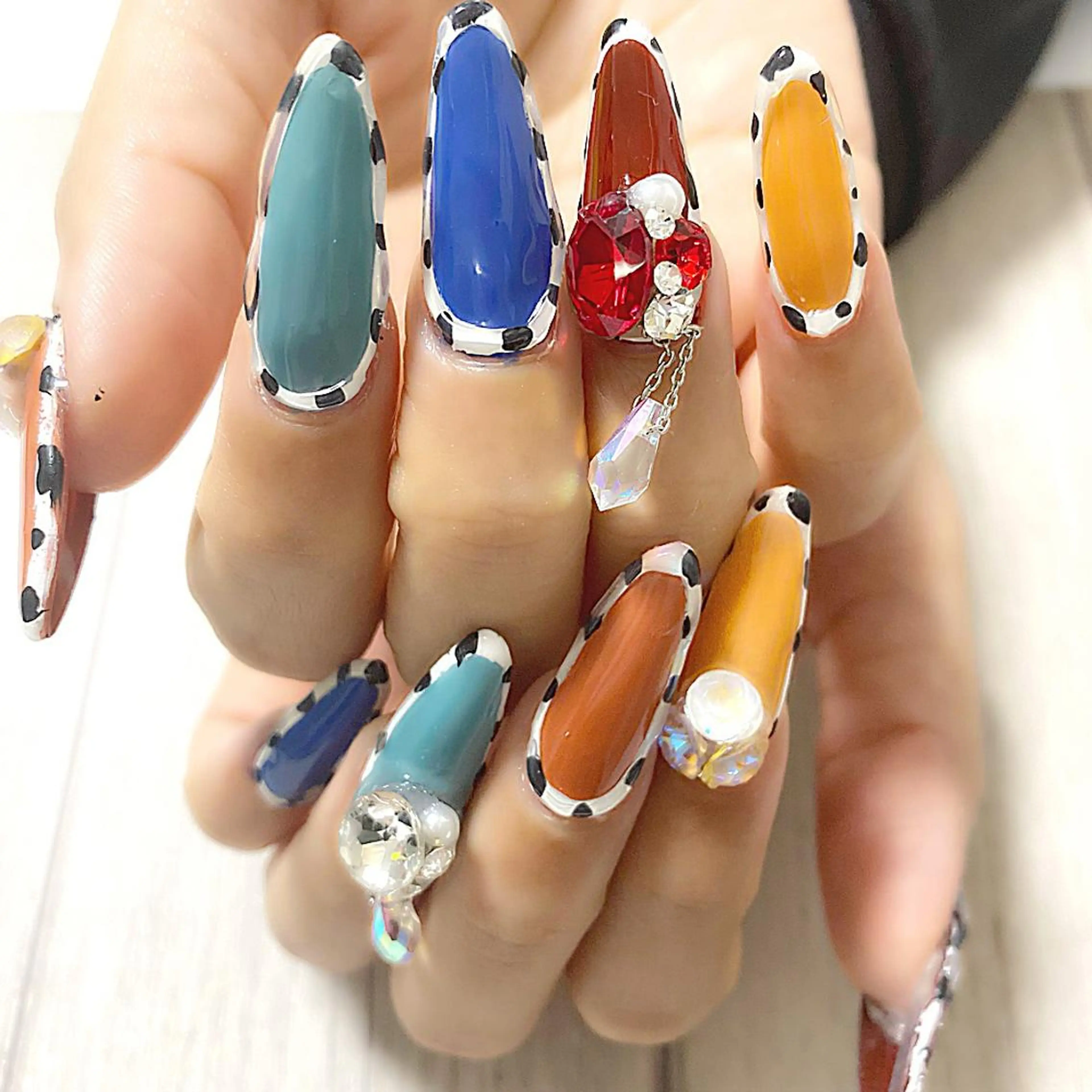 ネイル ロングネイル スカルプネイル 冬ネイル ハンドネイル nail l_yukiのネイルデザイン