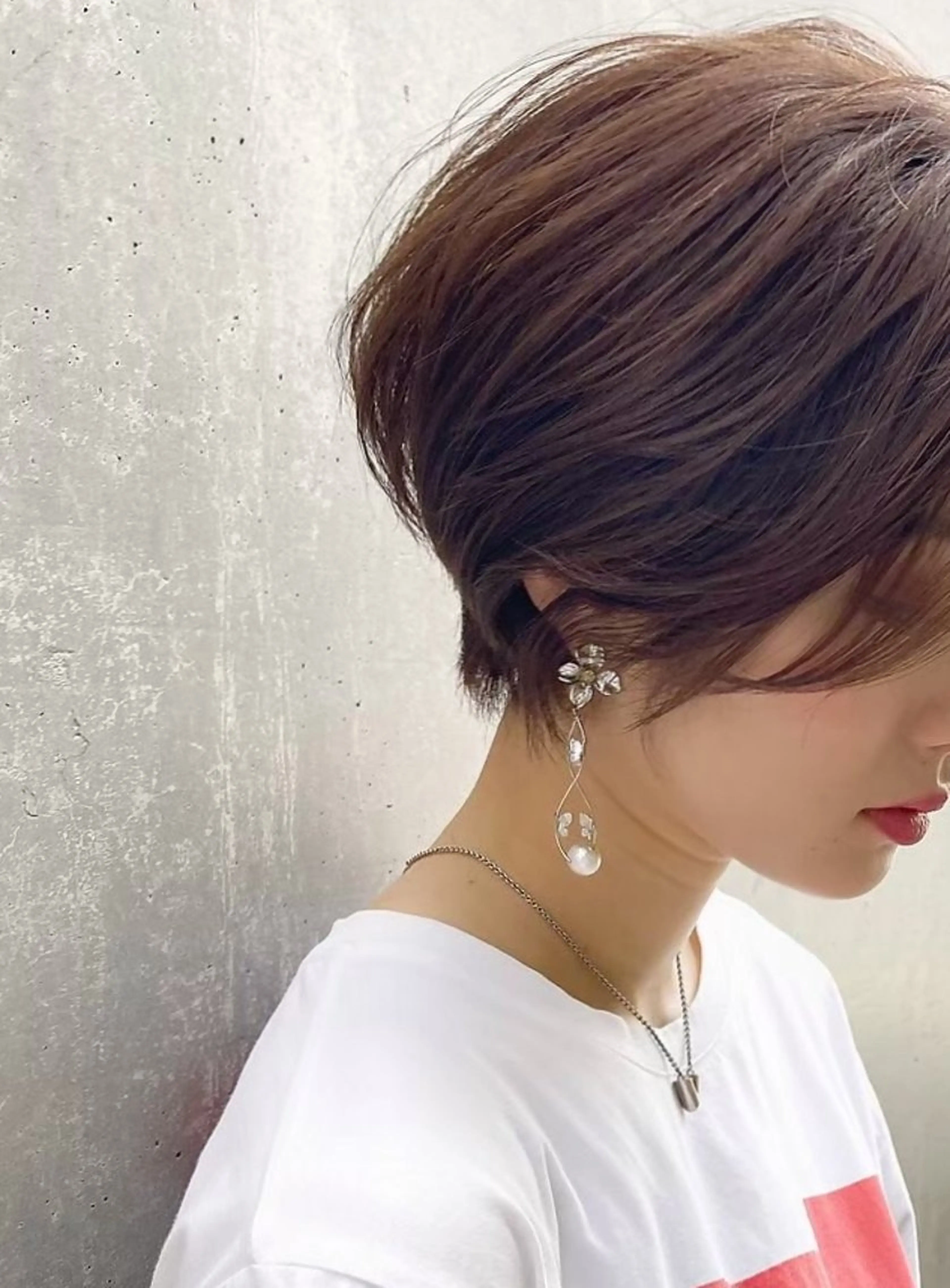 ショート カラー 江坂 misaki のヘアスタイル