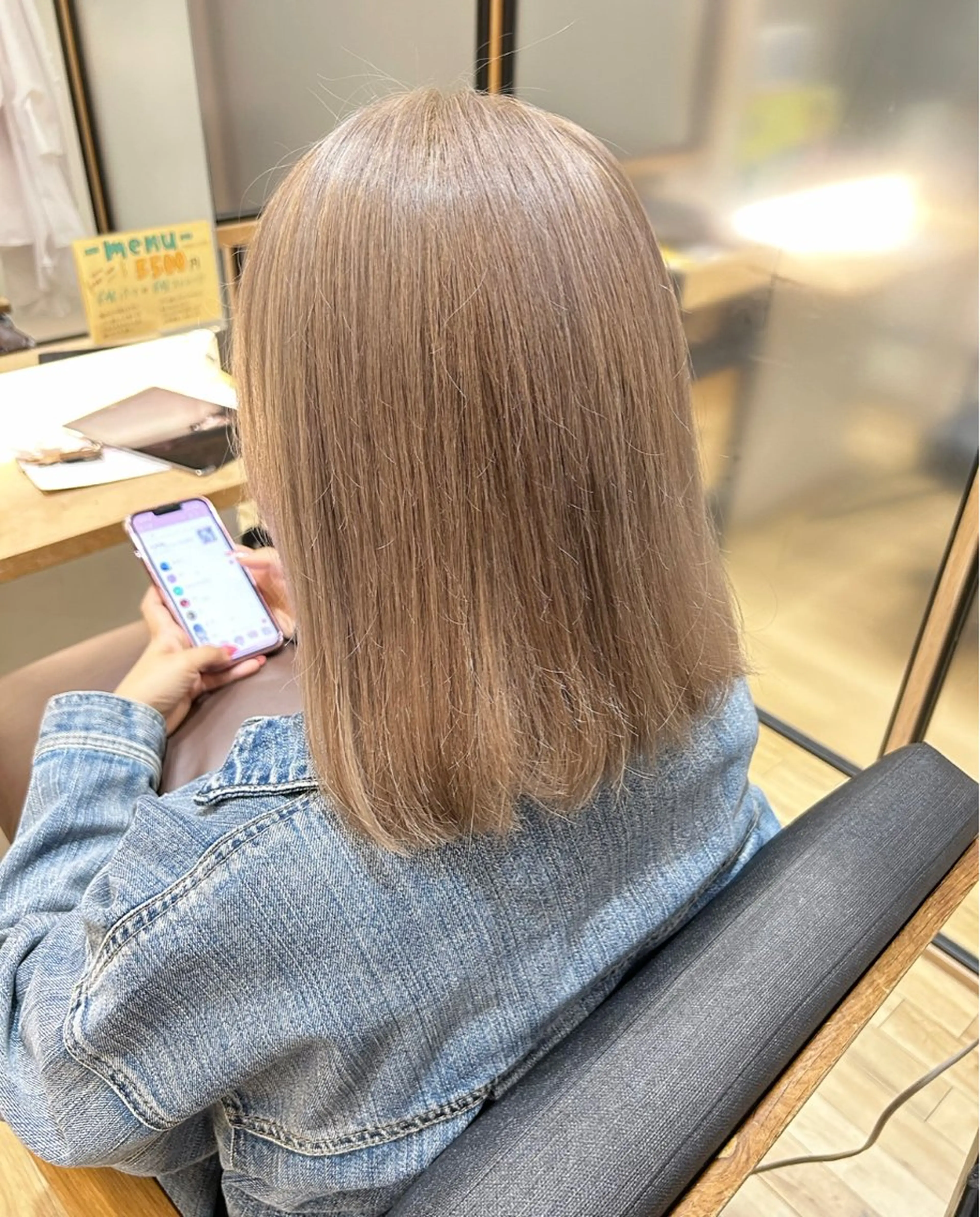 ミディアム ヘアカラー ゆうき あすかのヘアスタイル