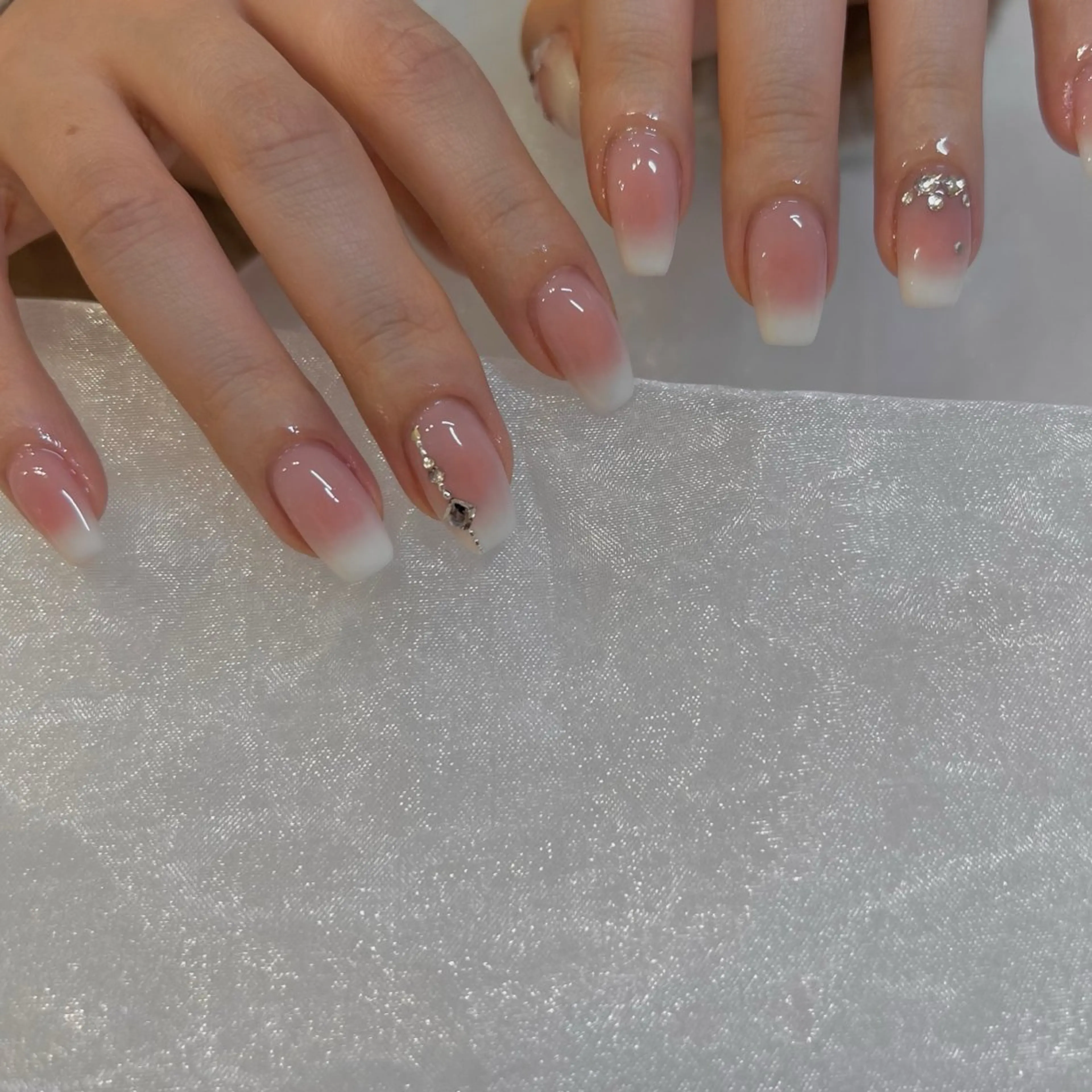 ネイル LaLuna🌙 Natsukiのネイルデザイン