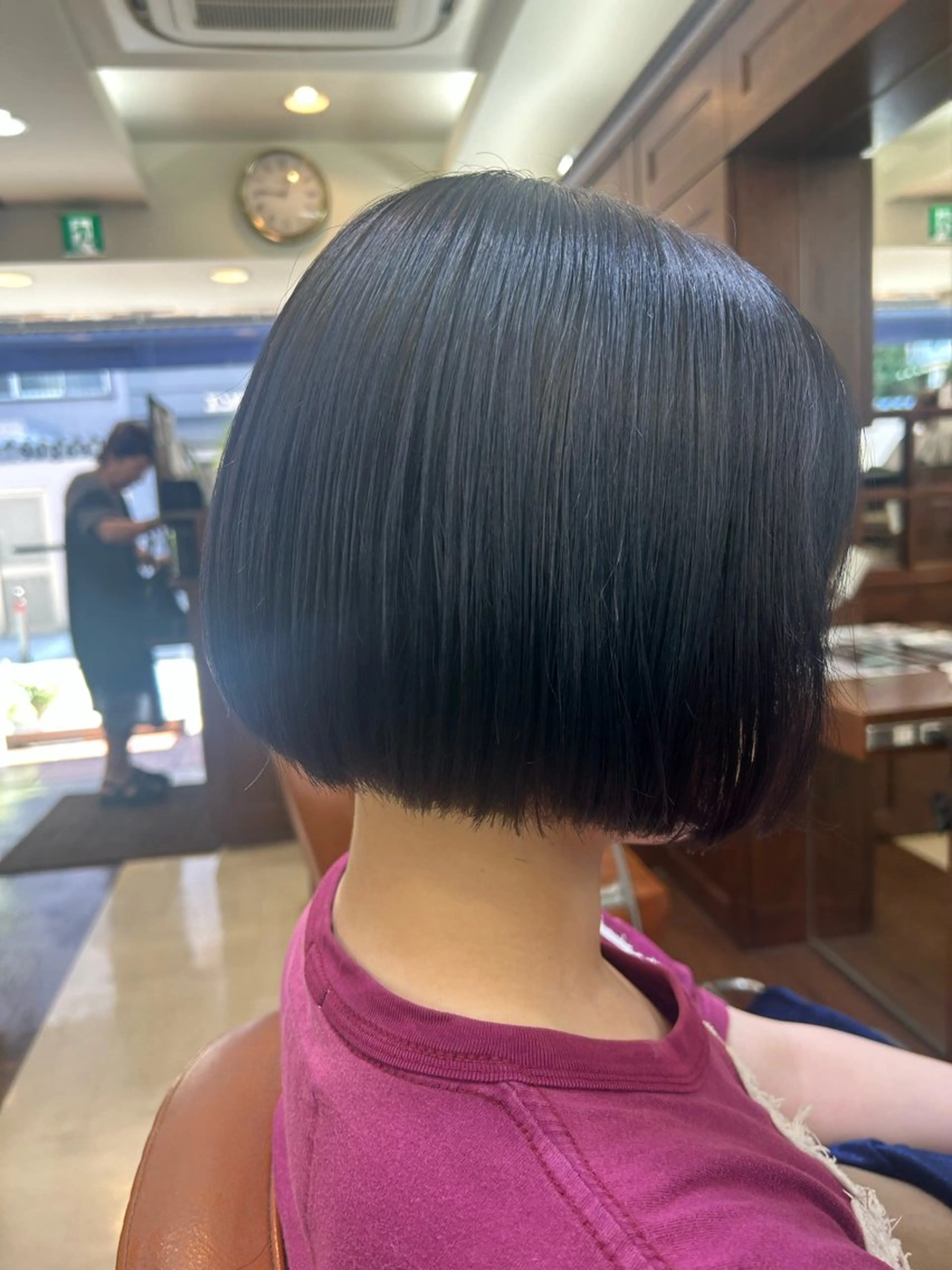 ショート カラー カット トリートメント ヘッドスパ 大八木 美咲のヘアスタイル