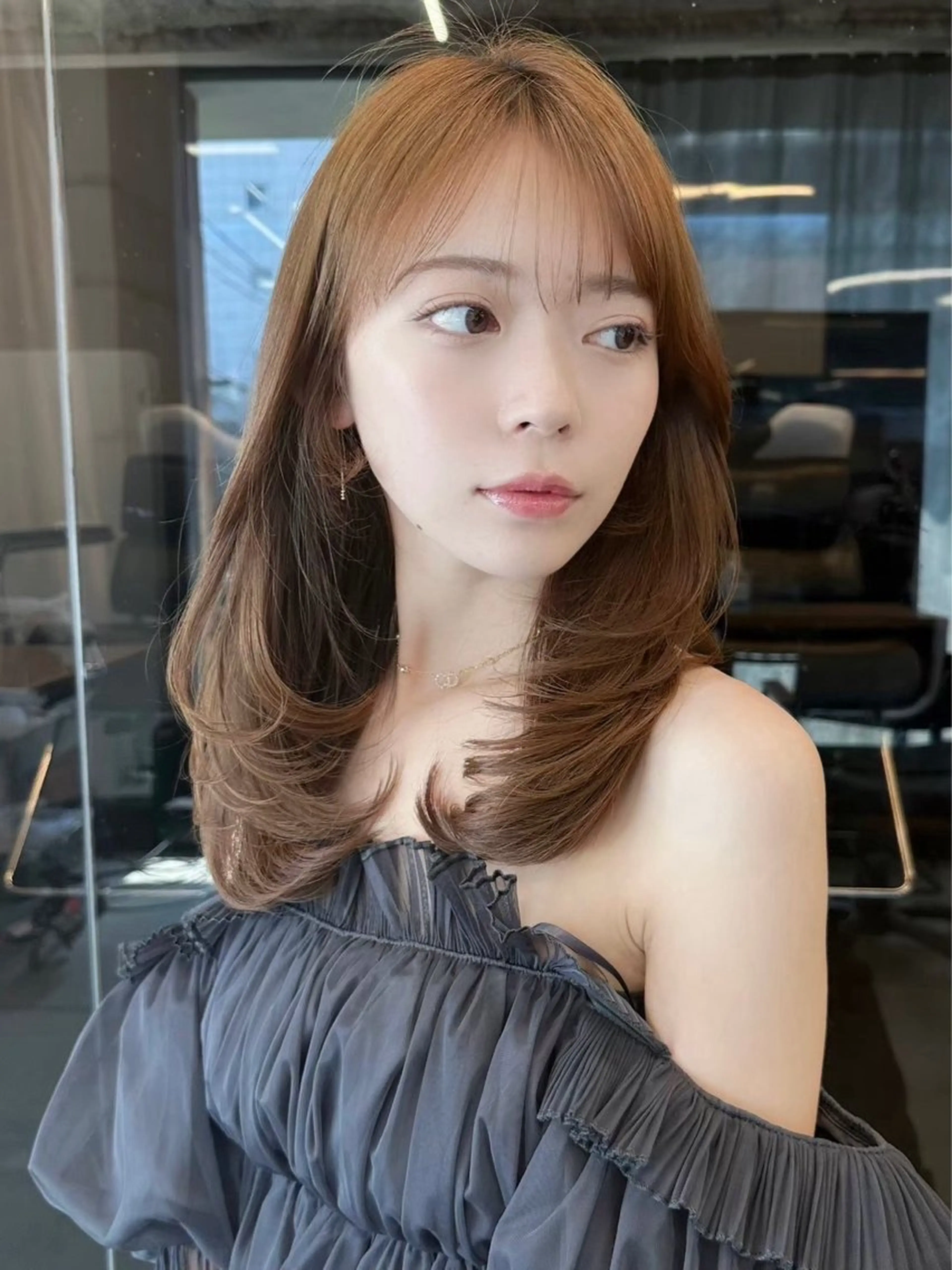 ミディアム 伊藤 莉奈　韓国ヘアのヘアスタイル