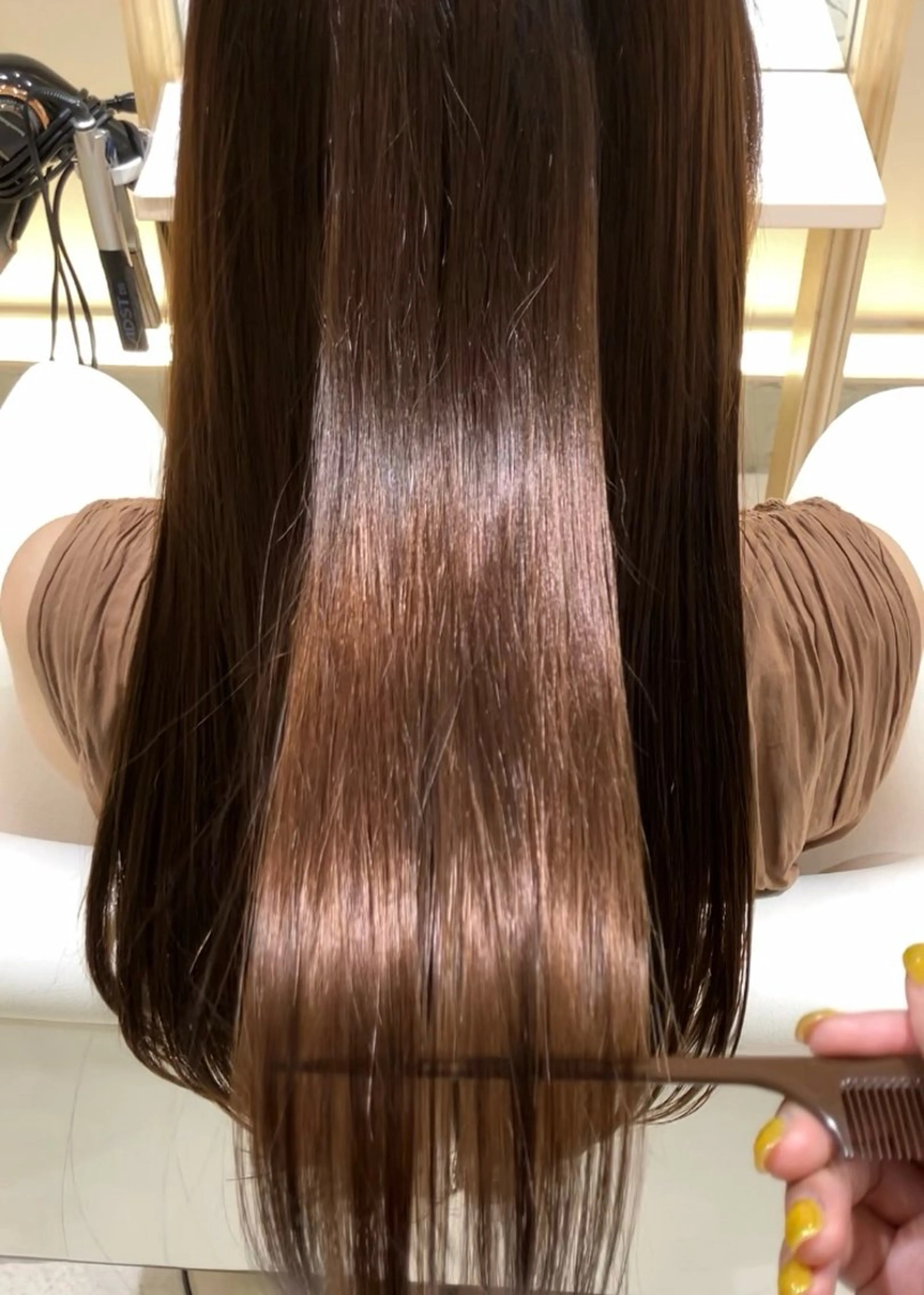 ロング カラー カット ヘアカラー トリートメント 久野 紗愛のヘアスタイル