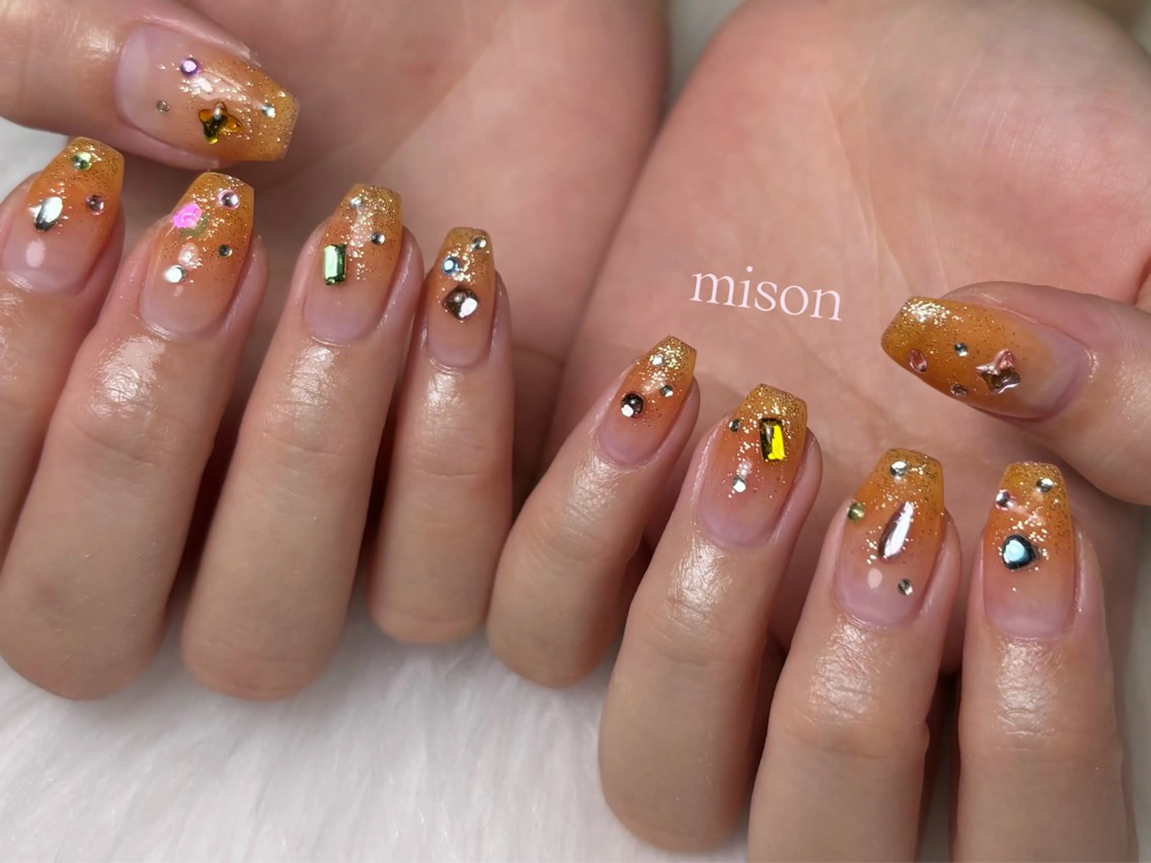 ネイル mison 安形友花のネイルデザイン