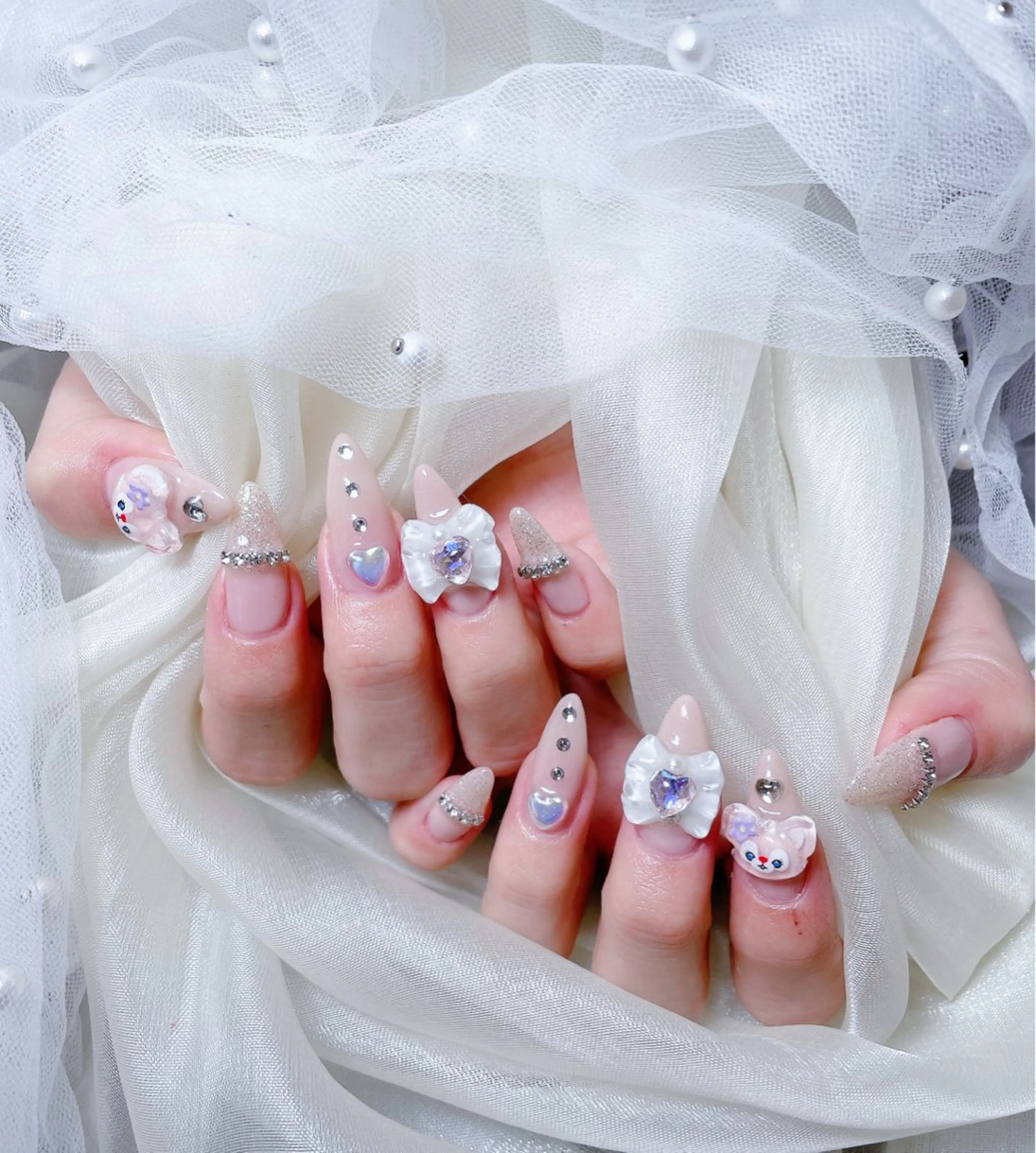 ネイル 🎀も ものネイルデザイン