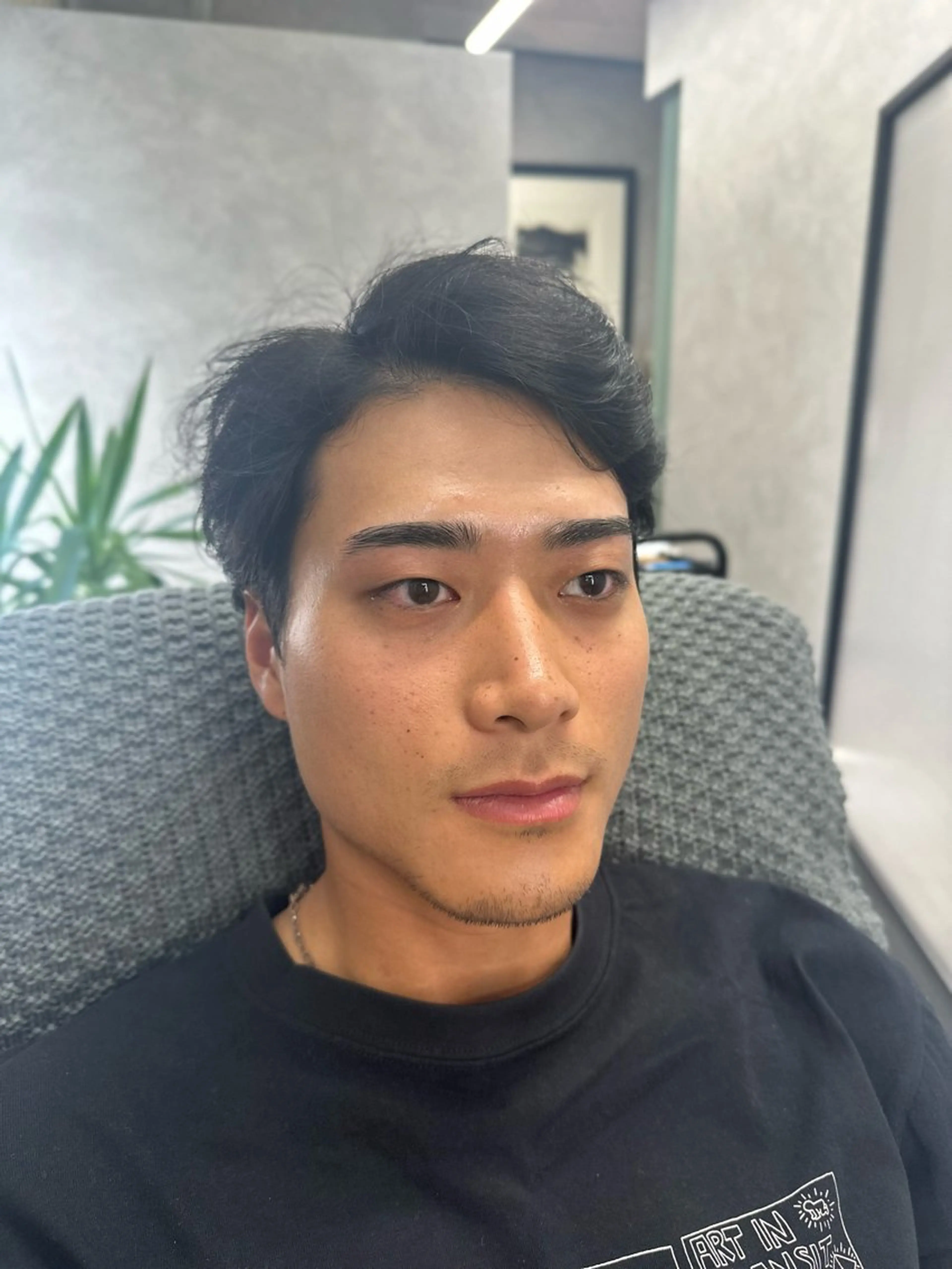 メンズ アイブロウ 大阪心斎橋 メンズ眉毛専門の眉毛・アイブロウイメージ