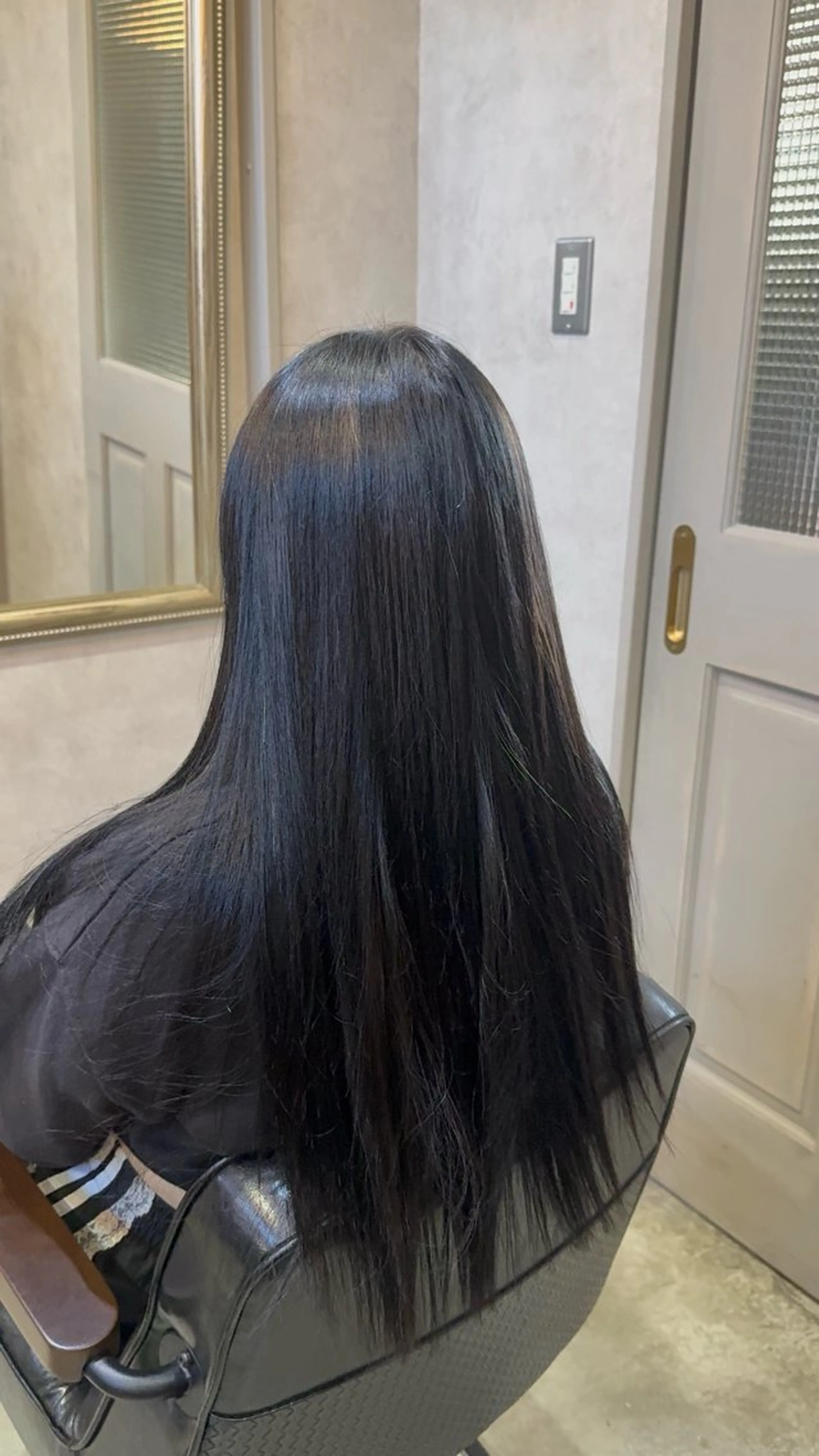 ロング ヘアカラー ヘアセット Bernie boyのヘアスタイル