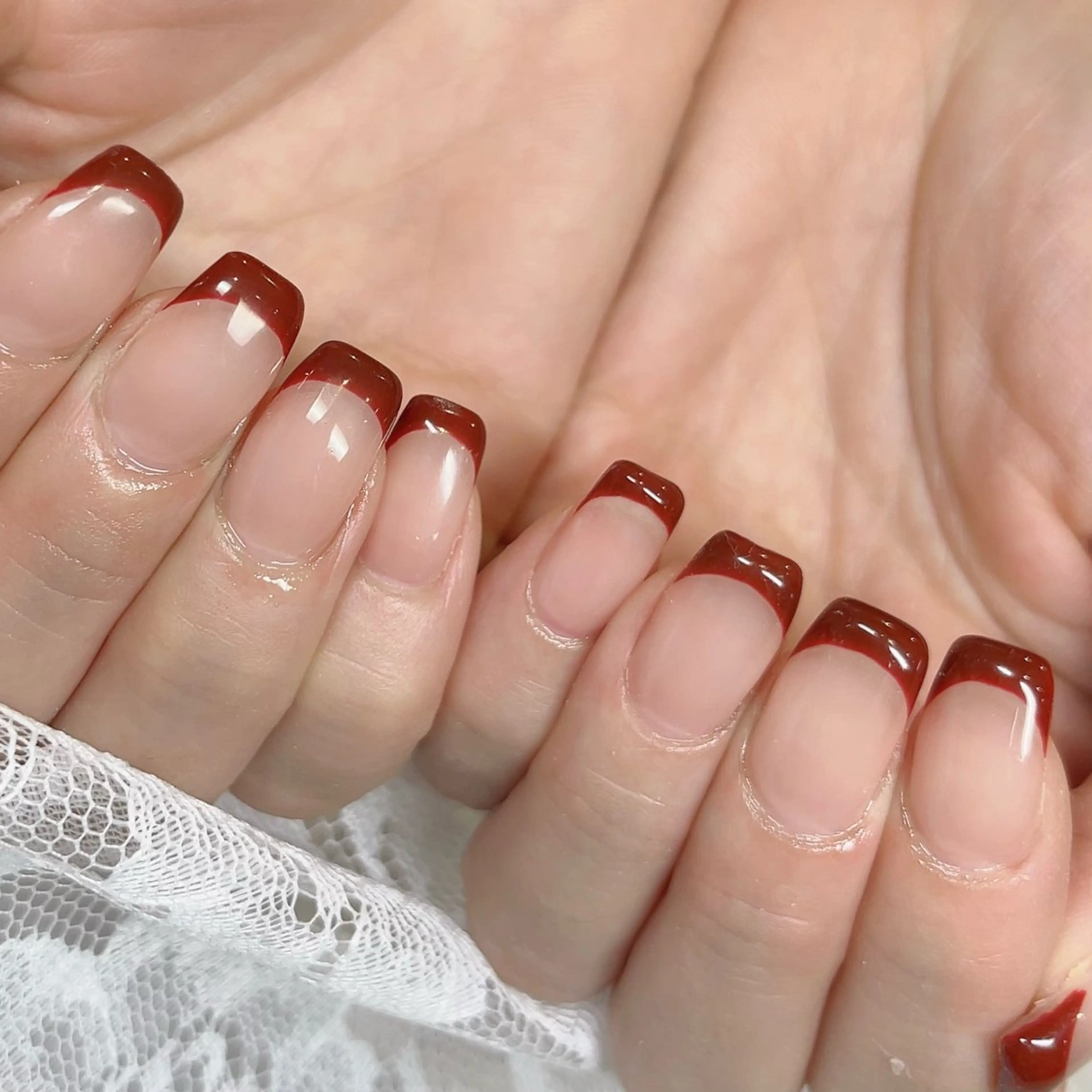 オフなし🦋フレンチネイル(ベースカラー追加+1100円)の写真