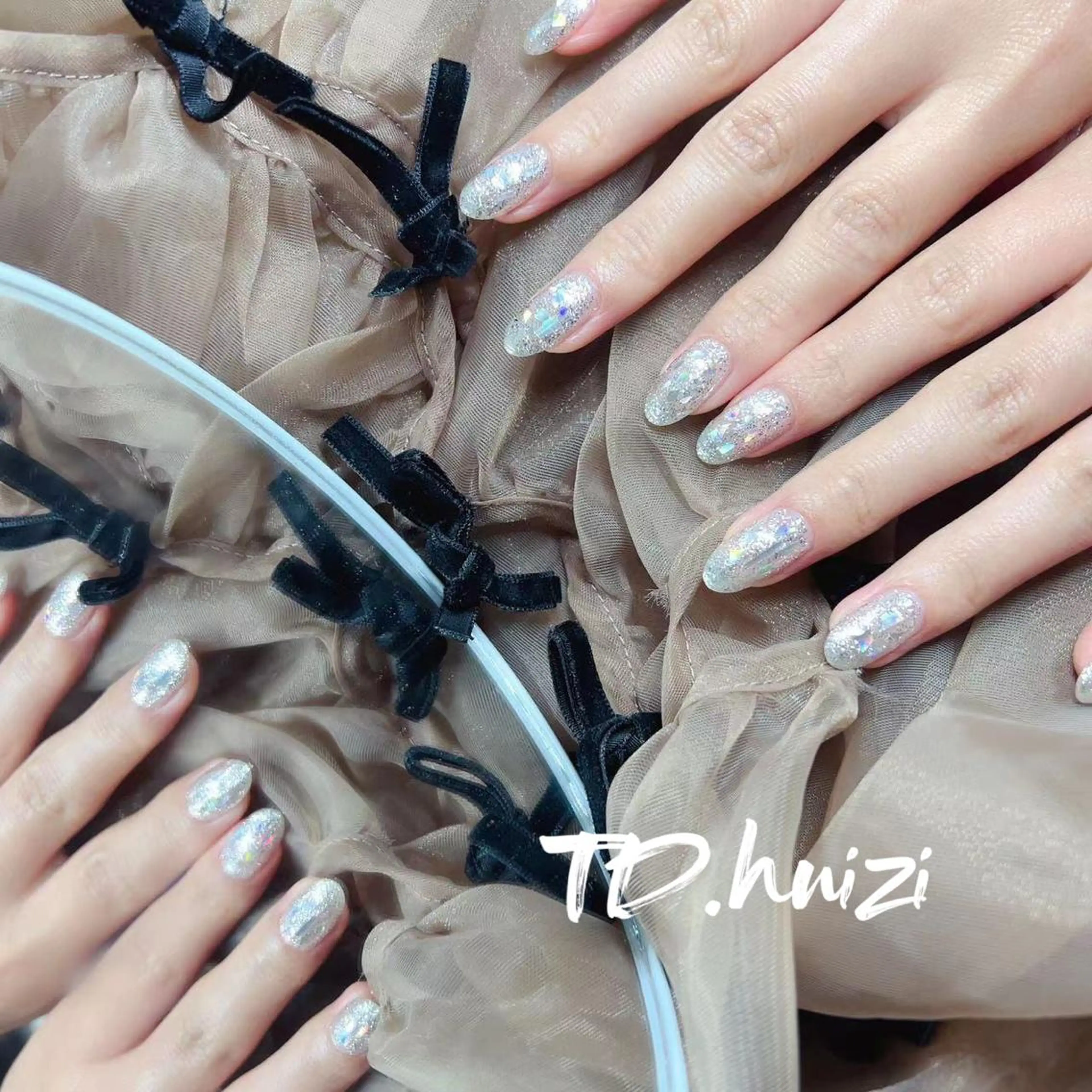 ミディアム めぐみのネイルサロン スタッフ練習のネイルデザイン