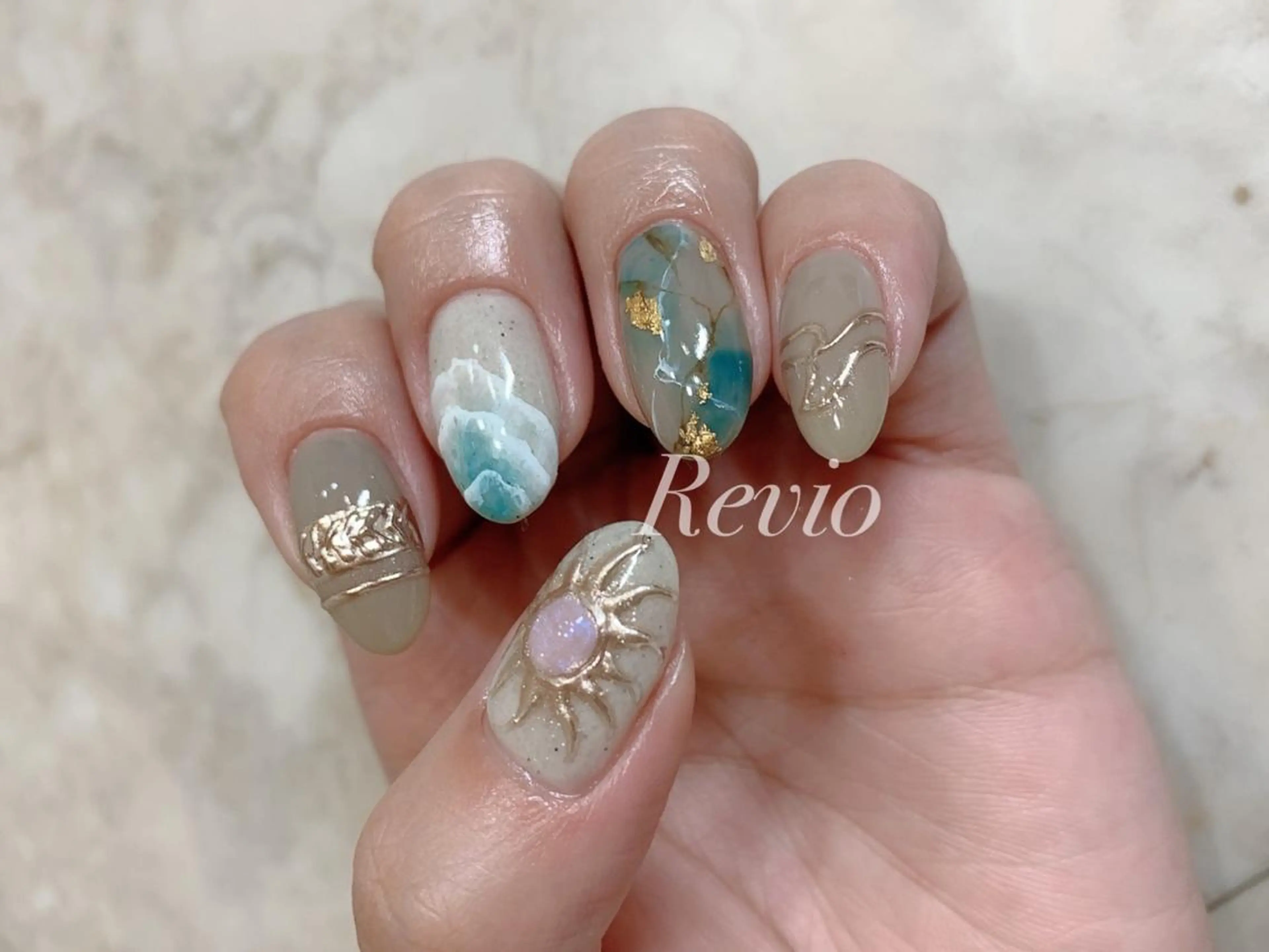 ネイル ハンドネイル 𝐑𝐞𝐯𝐢𝐨 ___堺市西区のマツエク・マツパデザイン