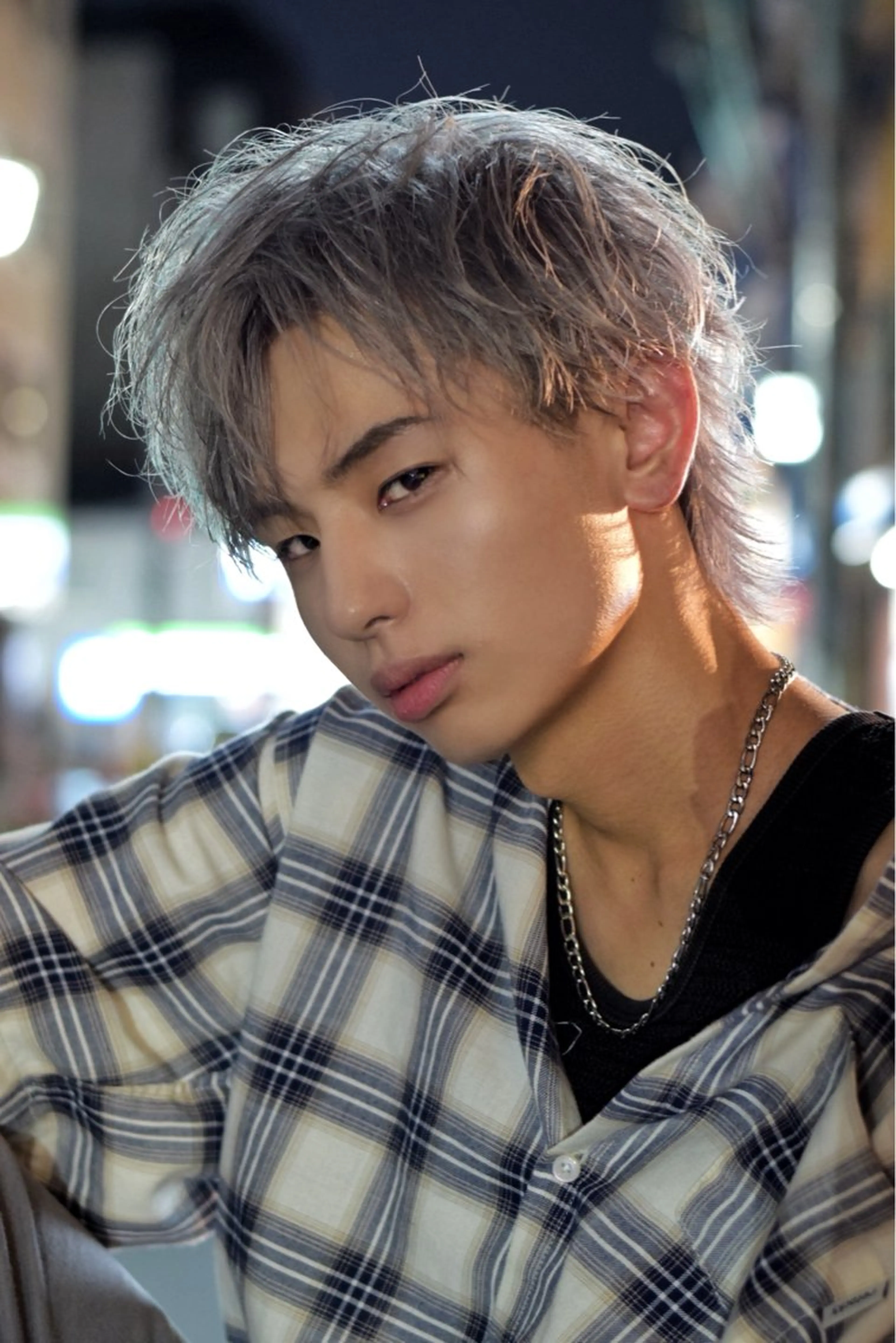 ショート メンズ ブリーチカラー🌈 ウルフカット🐺のヘアスタイル