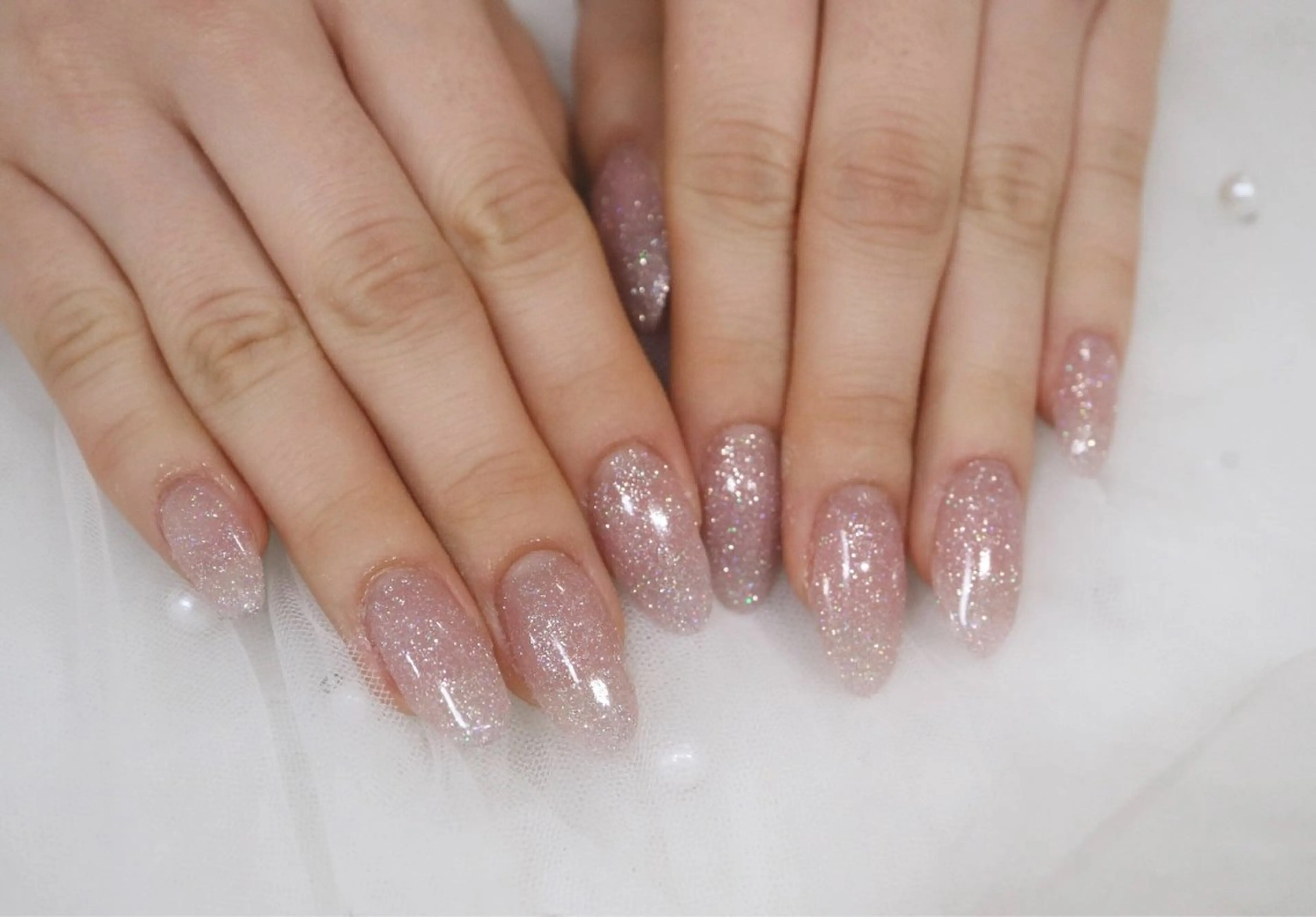 ネイル 長さ出し フラッシュネイル ワンカラーネイル ハンドネイル なつか🍒口コミ好評 駅近1分 パラジェルのネイルデザイン