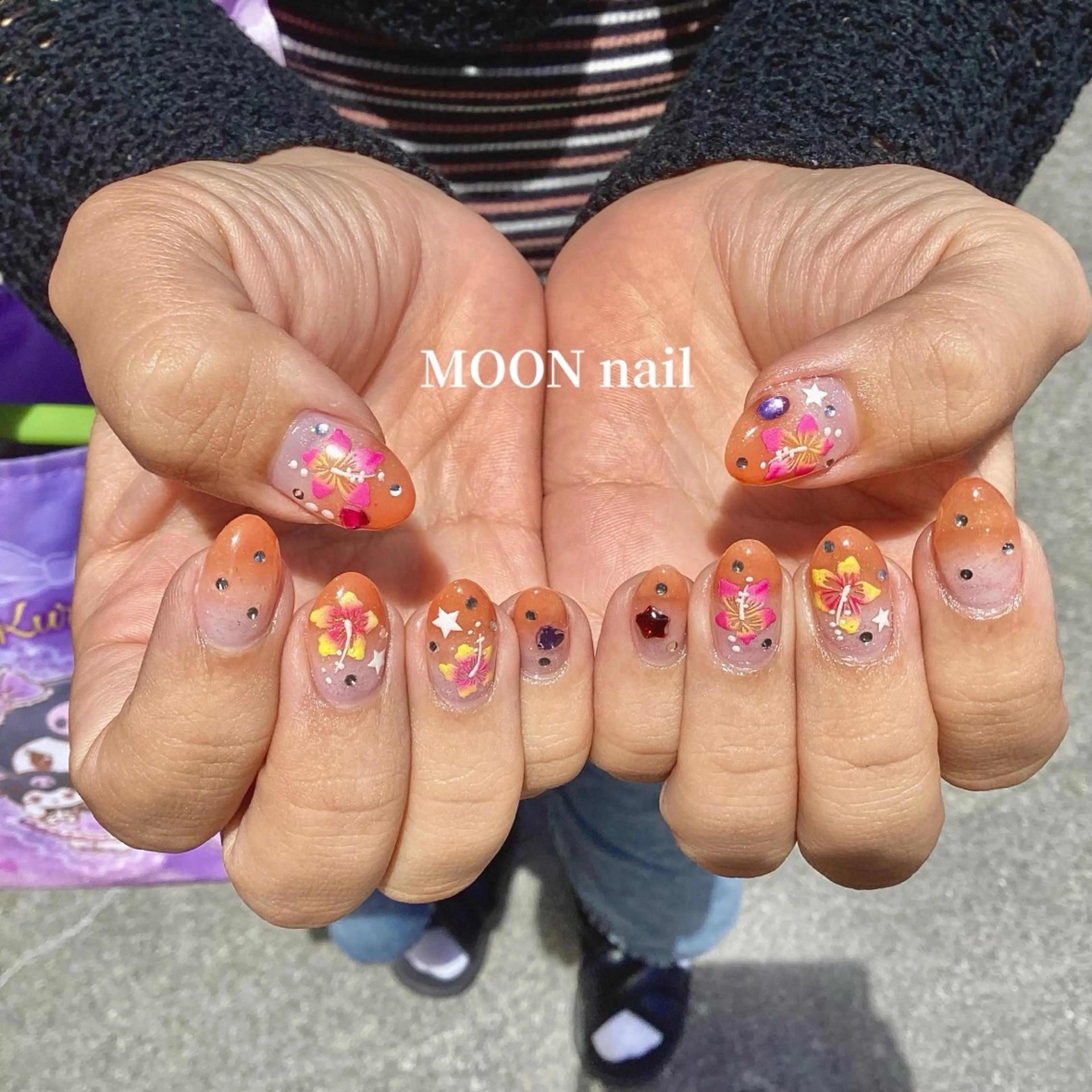 ネイル ハンドネイル 浦添 MOON  nailのネイルデザイン